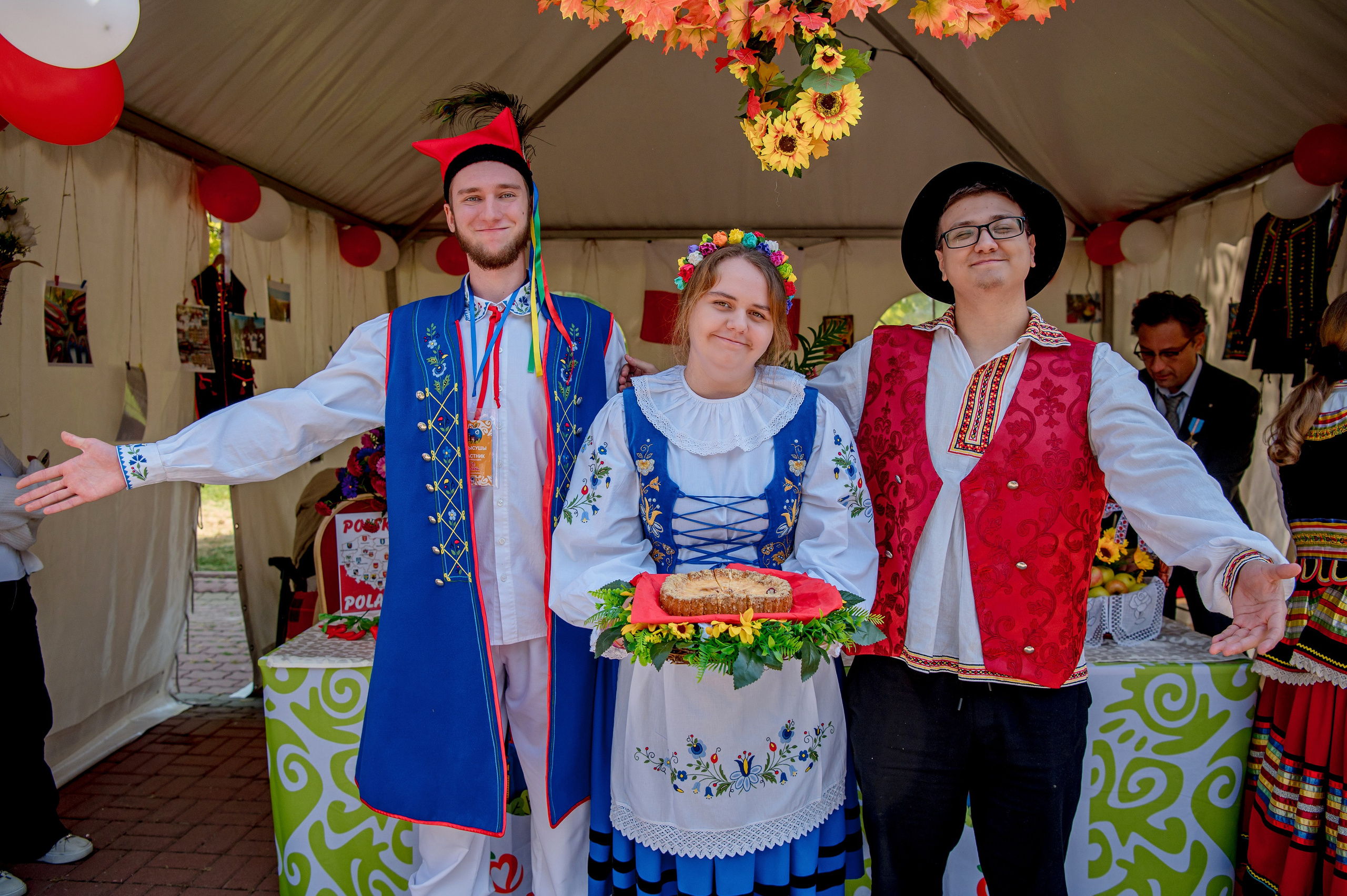 Концерты. Фестивали. Елена Северина фотограф, Алматы: репортаж (спорт, концерты, конференции), предметная и фуд-съёмка, портреты, каталоги, фэшн, ретушь