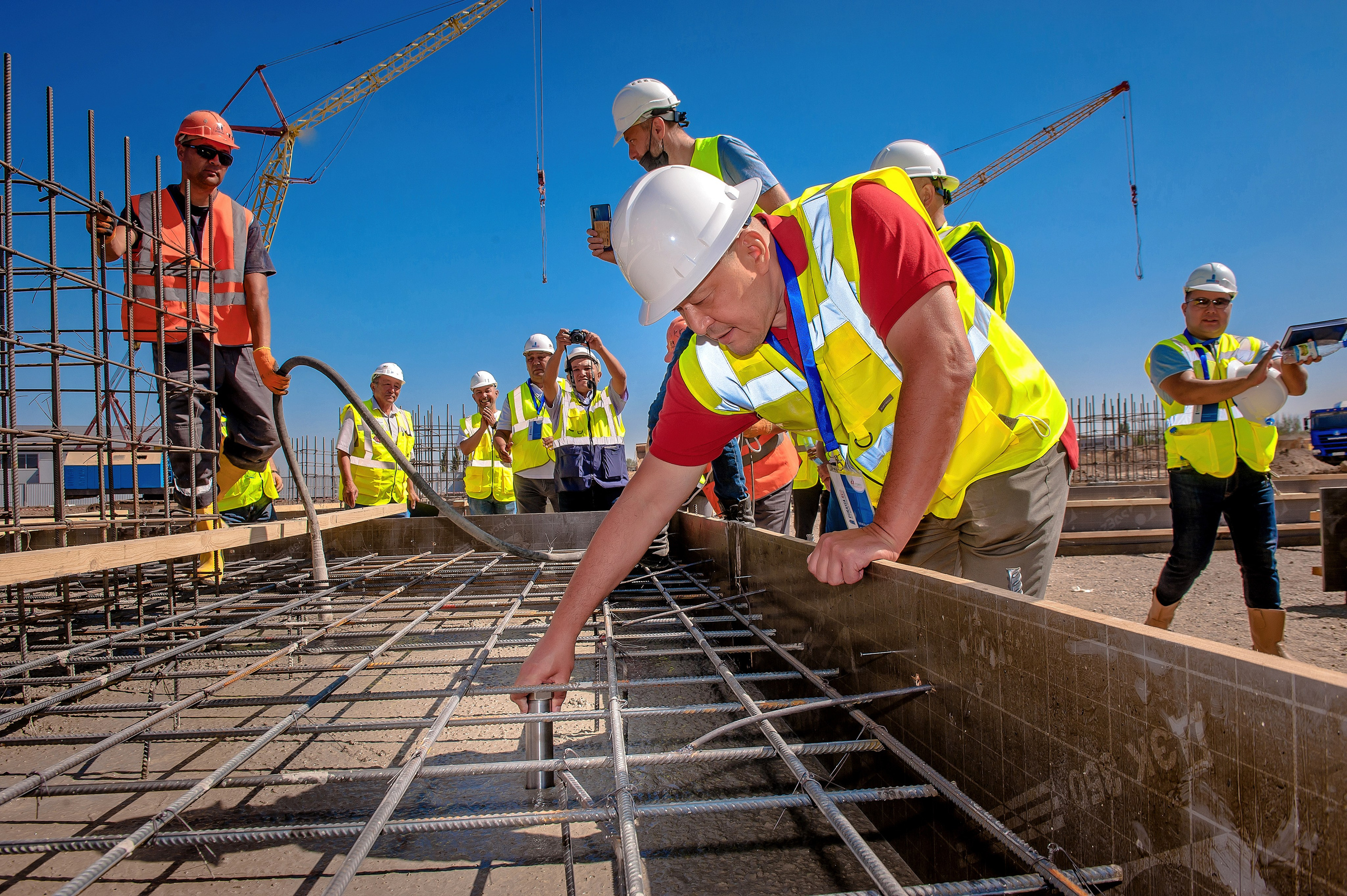 Презентации. Открытия. Елена Северина фотограф, Алматы: репортаж (спорт, концерты, конференции), предметная и фуд-съёмка, портреты, каталоги, фэшн, ретушь