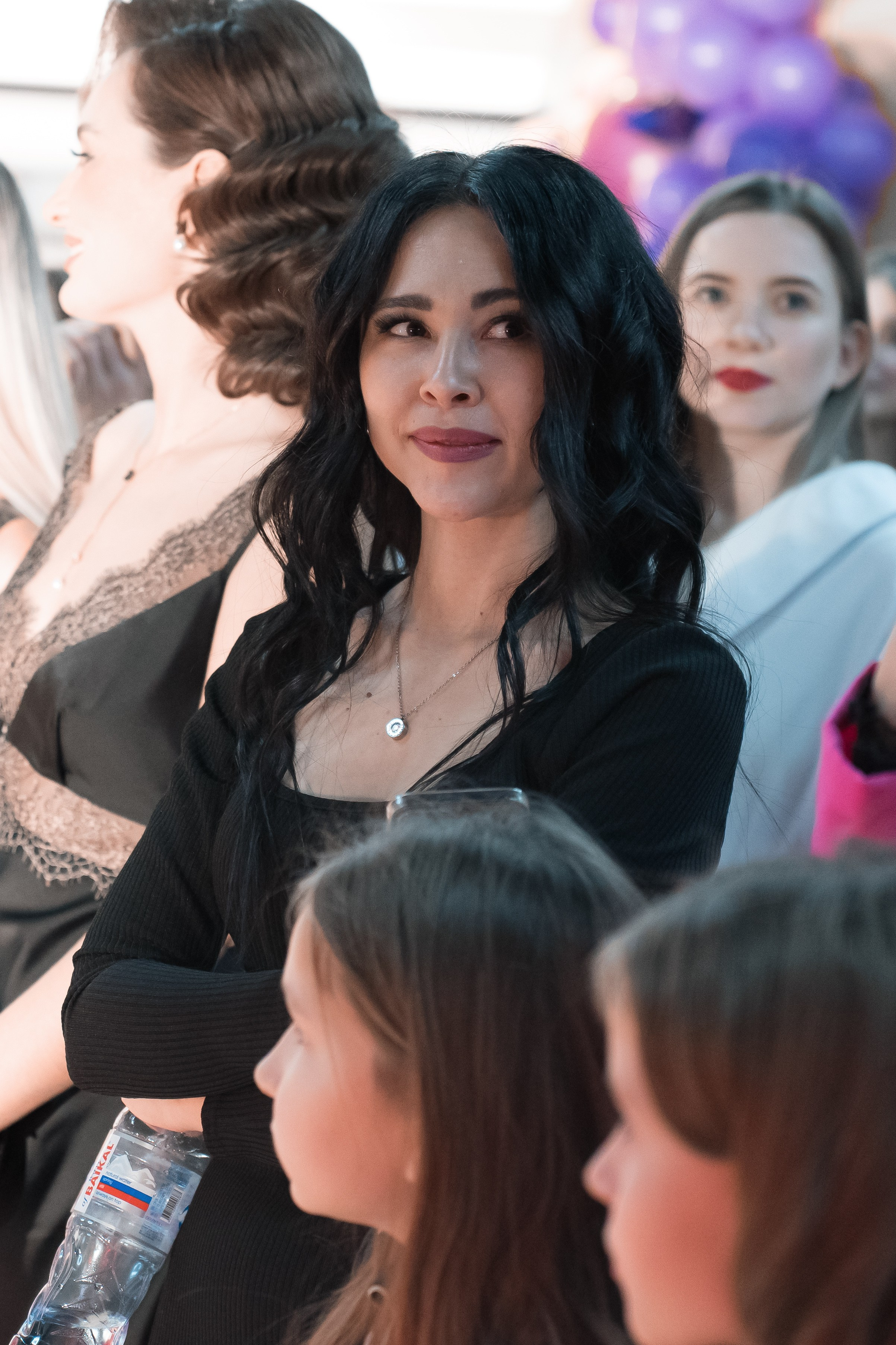 Веб-сериал «МЫ». Для тех, кто не ждёт удачи, а создаёт её. Каждая фотосессия — это твой момент, твой стиль, твой успех. 📸