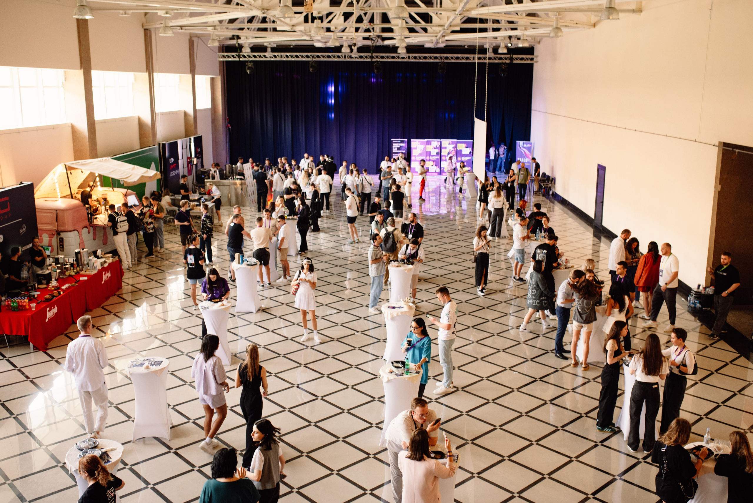 MAC conf '24. Портретный фотограф в Ереване и Челябинске Шаханская Ольга