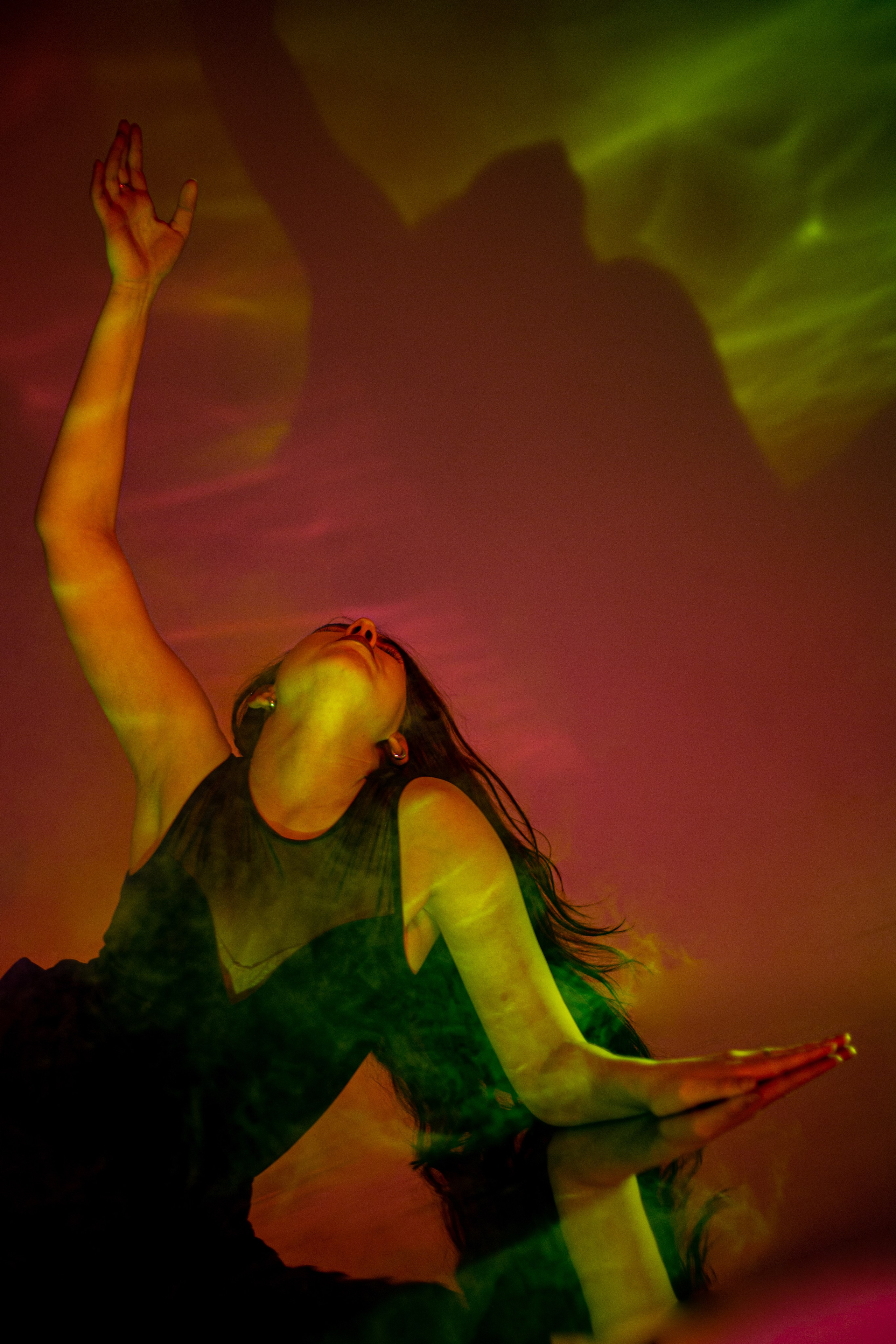 Магия танца: Солнце и Вода. Арт-фотограф Крис Л. в Тобольске: портрет, семейные, свадьбы