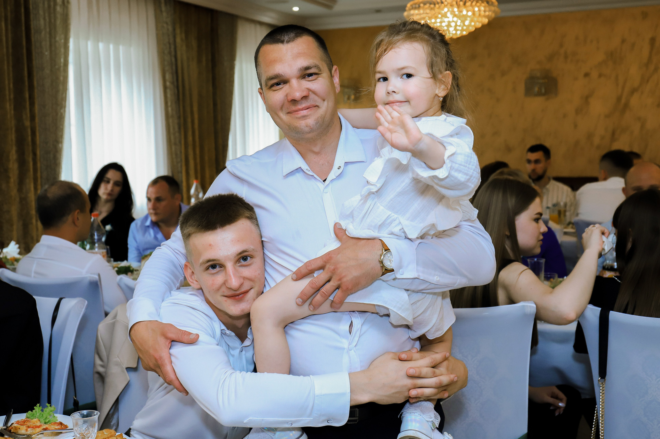 Видеограф и Фотограф на свадьбу в Краснодаре