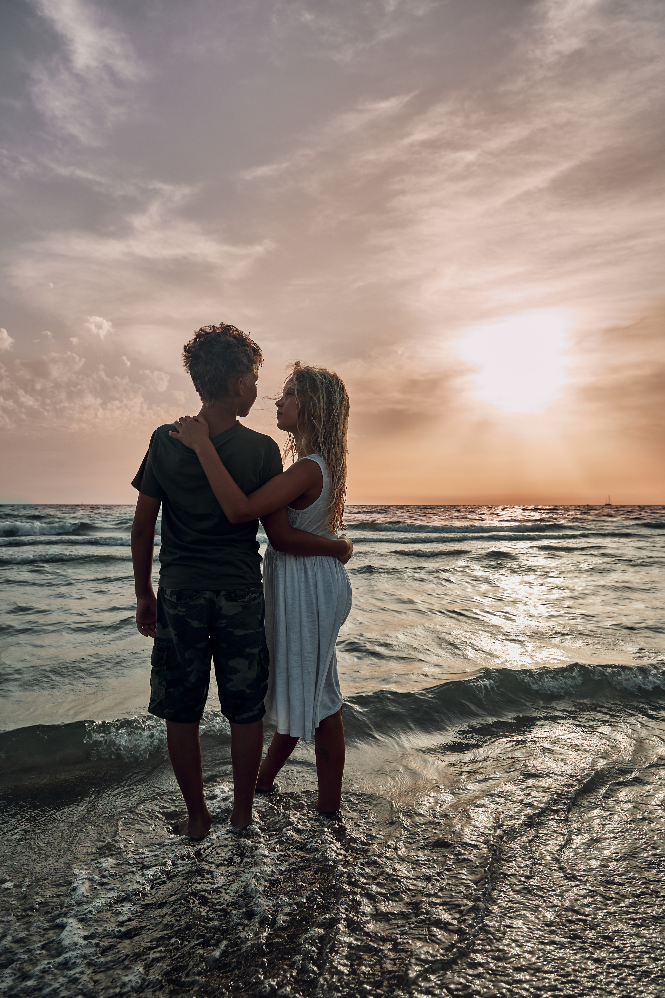 Passeggiata al mare. Fotografo di famiglie e ritrattista in Italia (Toscana)