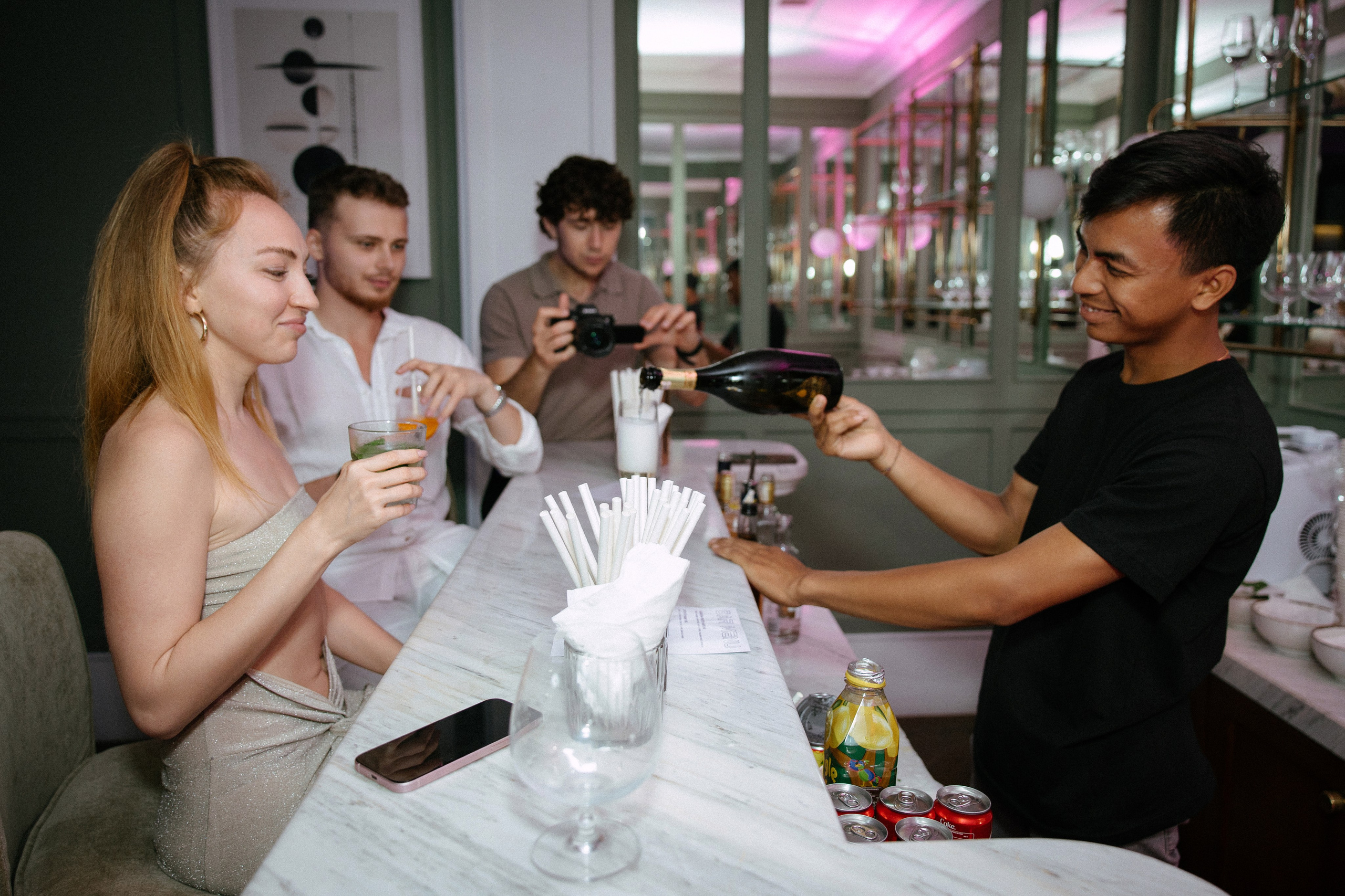 Репортажная съемка — портфолио фотографа на Бали. Профессиональный фотограф Нурмиева Вероника