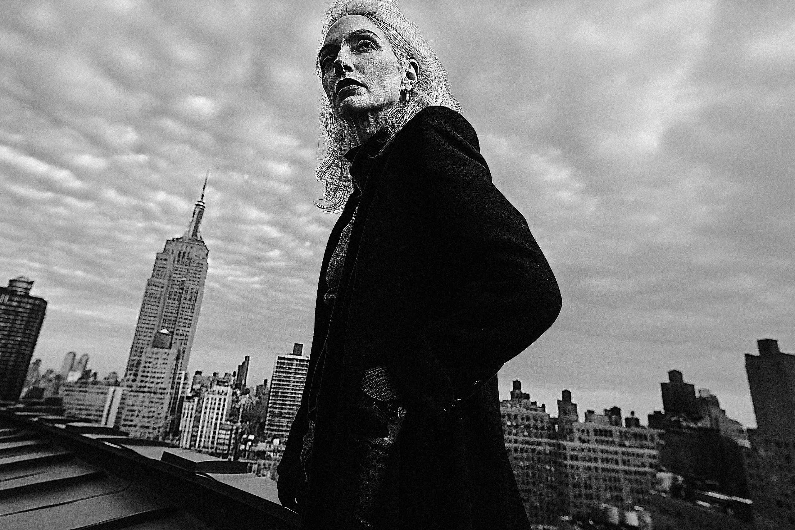 WOMAN OF NEW YORK. Yulia Otroschenko