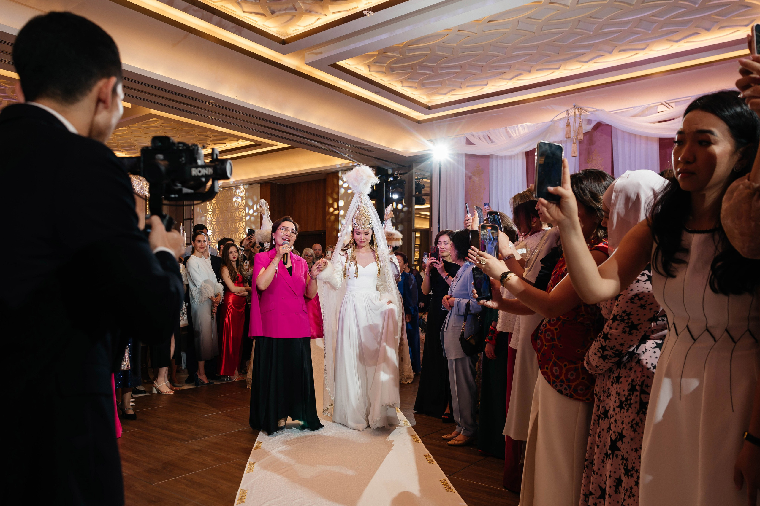 Alina Uzatu. Профессиональный фотограф в городе Астана/Алматы Даурен Сембаев