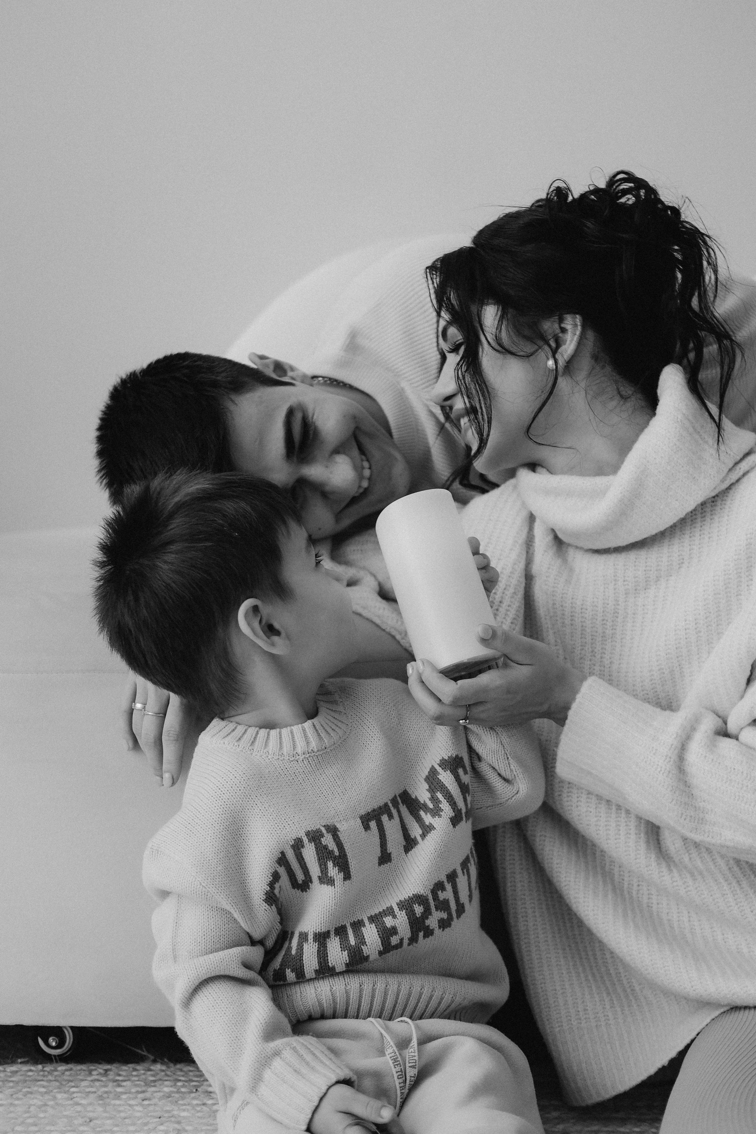 Семья Сенатос. Главная