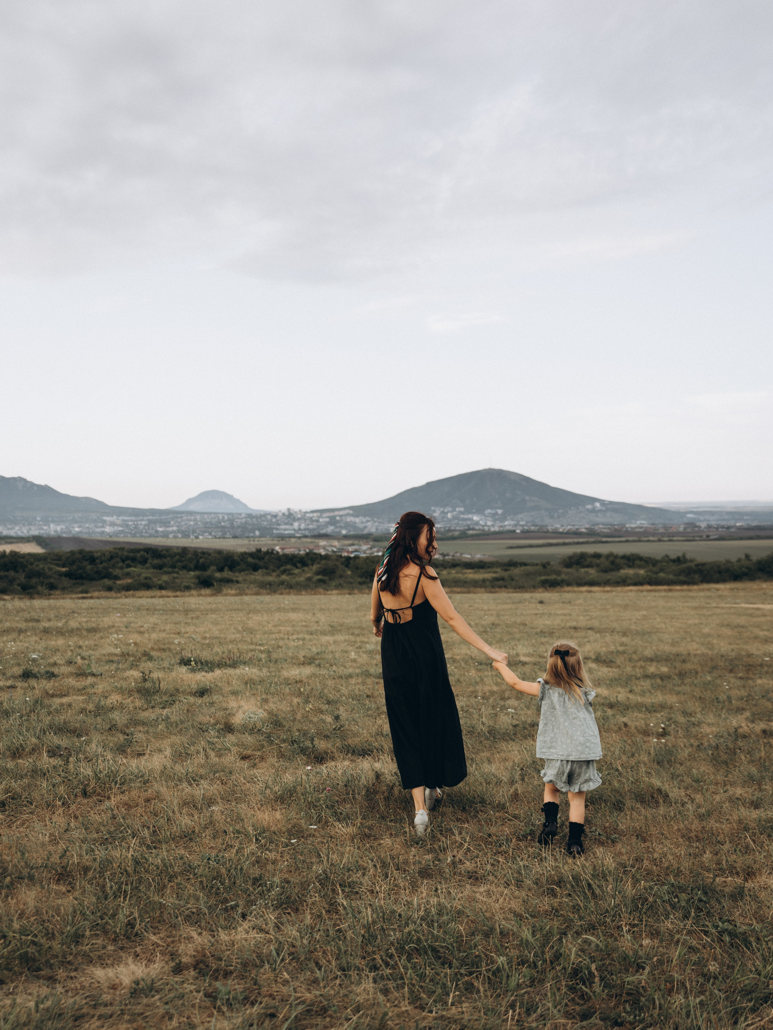 Игорь, Наталья и малышка Николь. Свадебный фотограф Ирина Беляева Пятигорск|Кисловодск|Эльбрус|Домбай