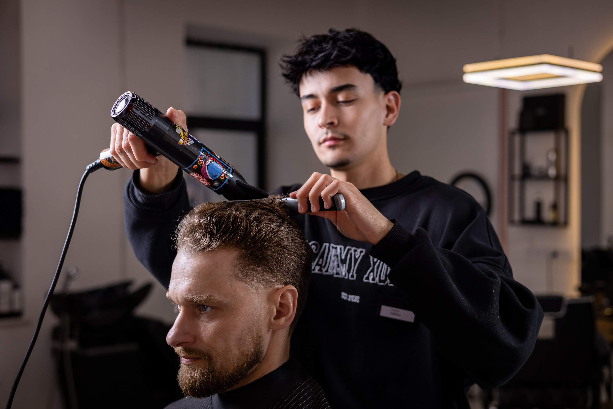 Барбершоп Jet Black 1. Репортажный фотограф Санкт-Петербург | Роман Карбышев