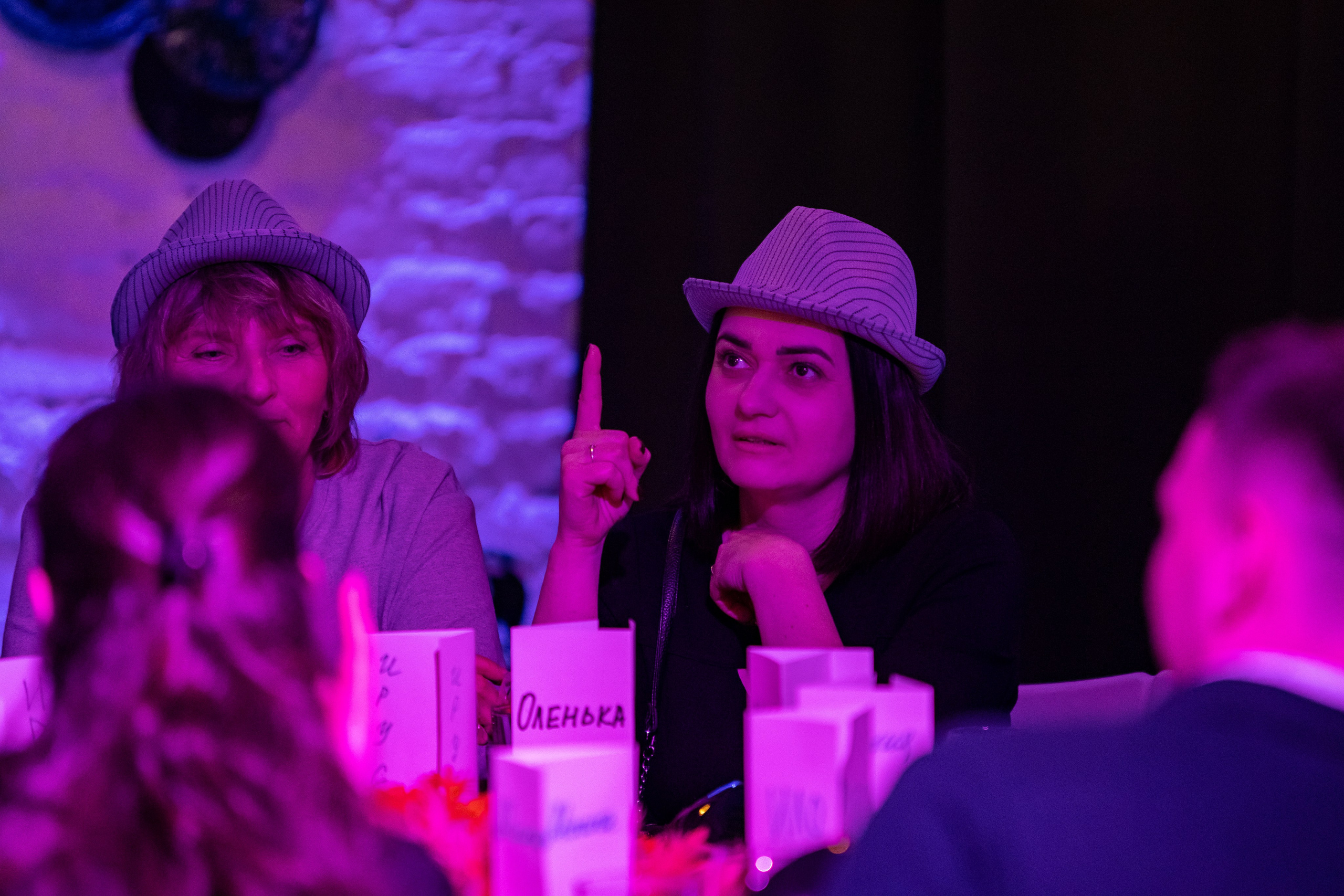 Игра в мафию. Репортажный фотограф Санкт-Петербург | Роман Карбышев