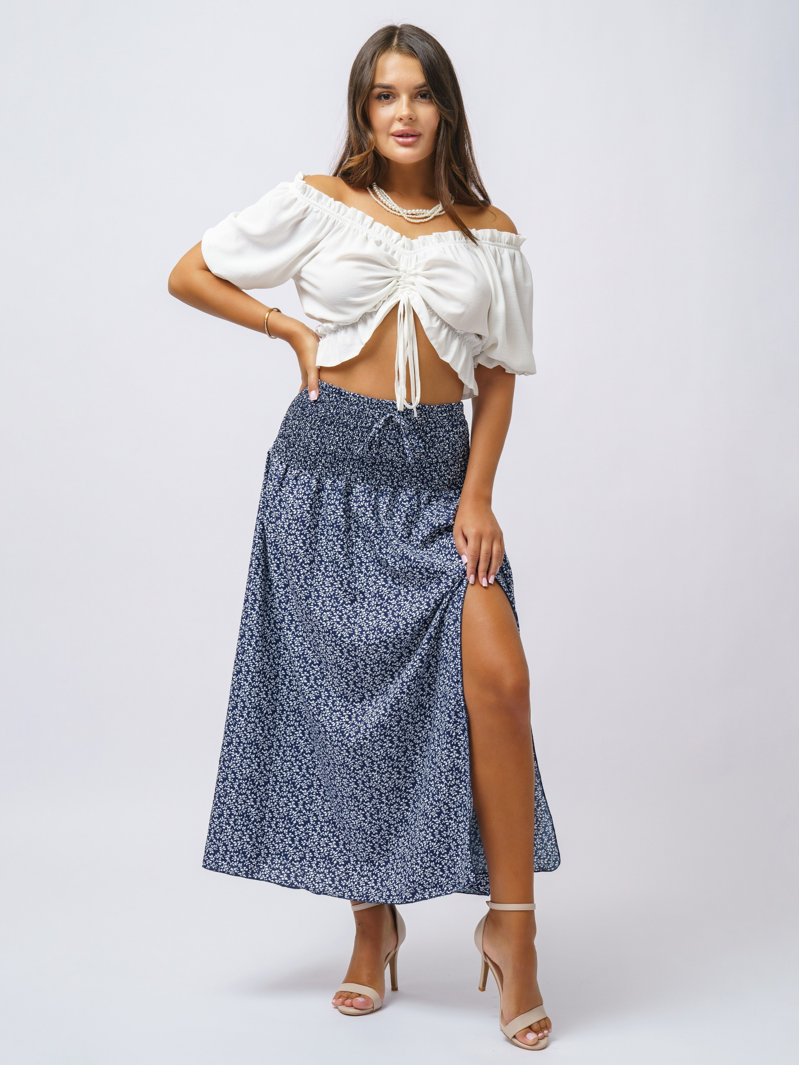 Юбки, модель Юлия. KED Production — продакшн из СПб. Создаём фото, видео и контент, который помогает брендам и селлерам продавать больше