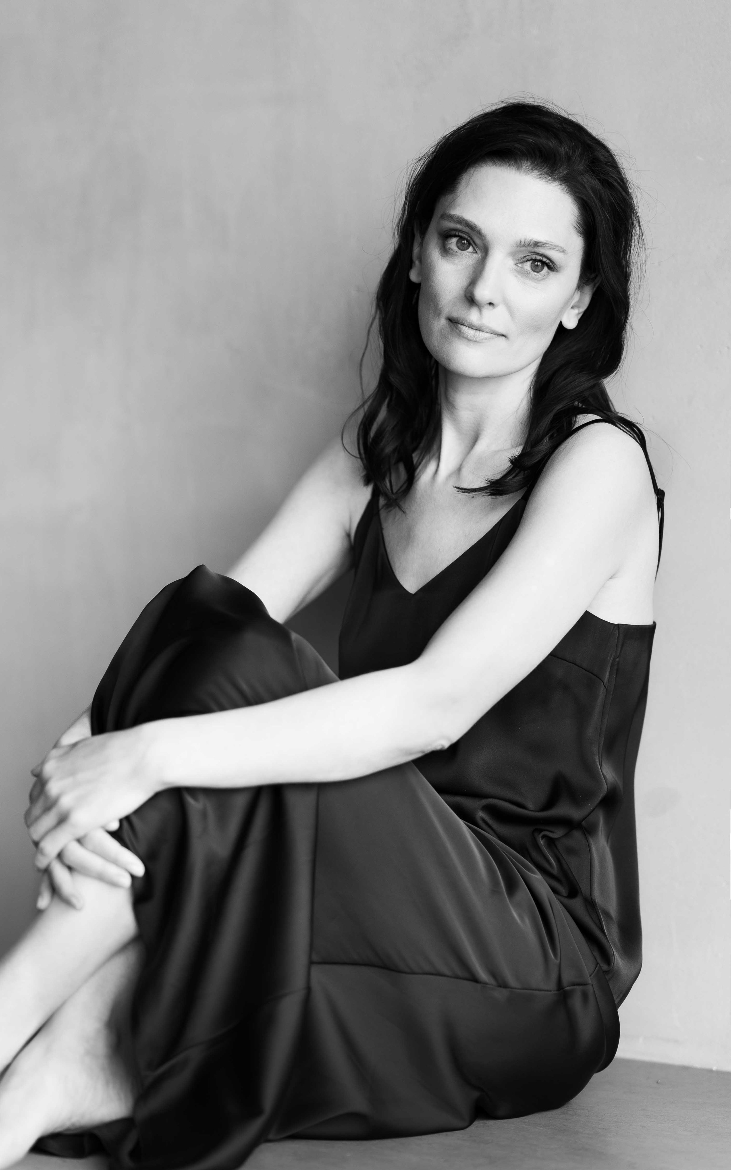 Женский портрет 35+. Женский портретный фотограф 35+ Воронеж. Добро пожаловать в магию ЧБ портрета