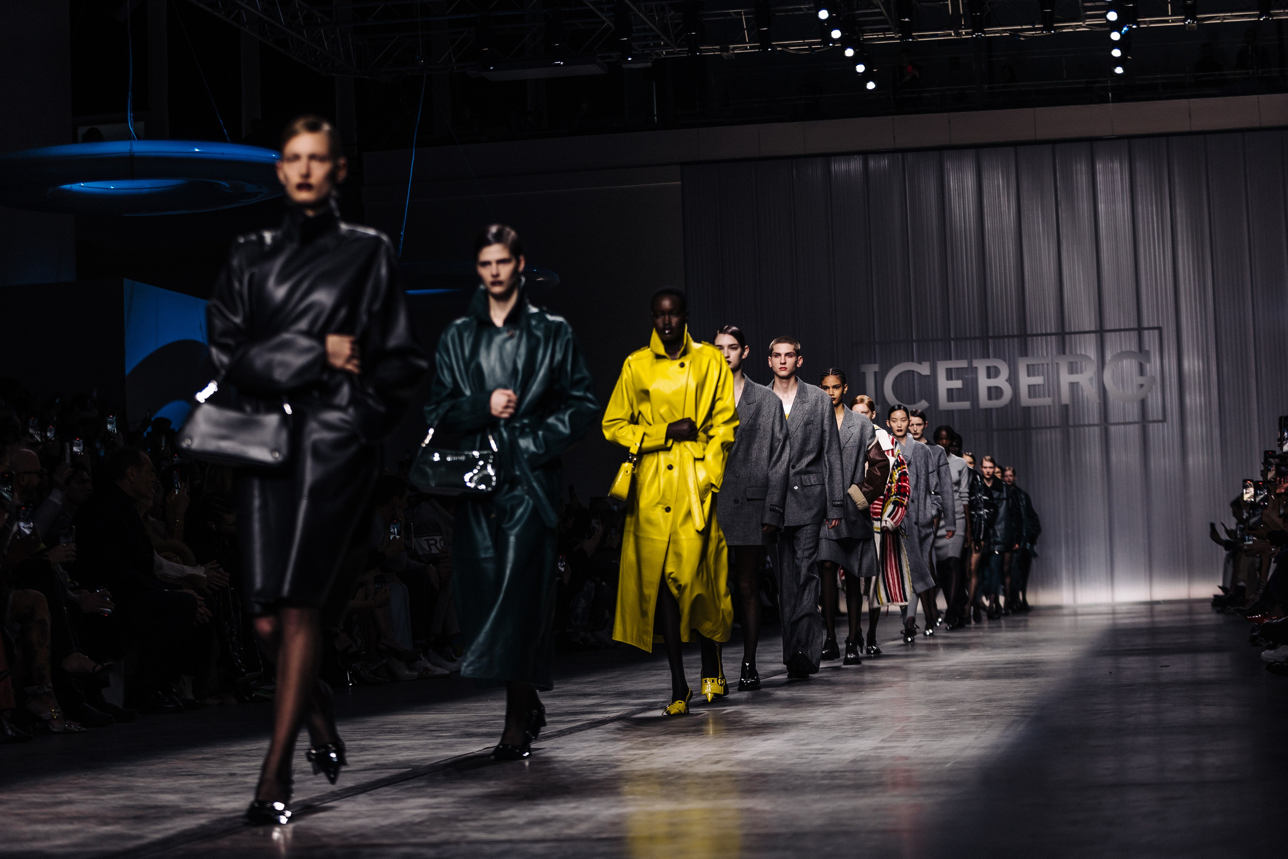 VIDEO / PHOTO / PRODUCTION / AI