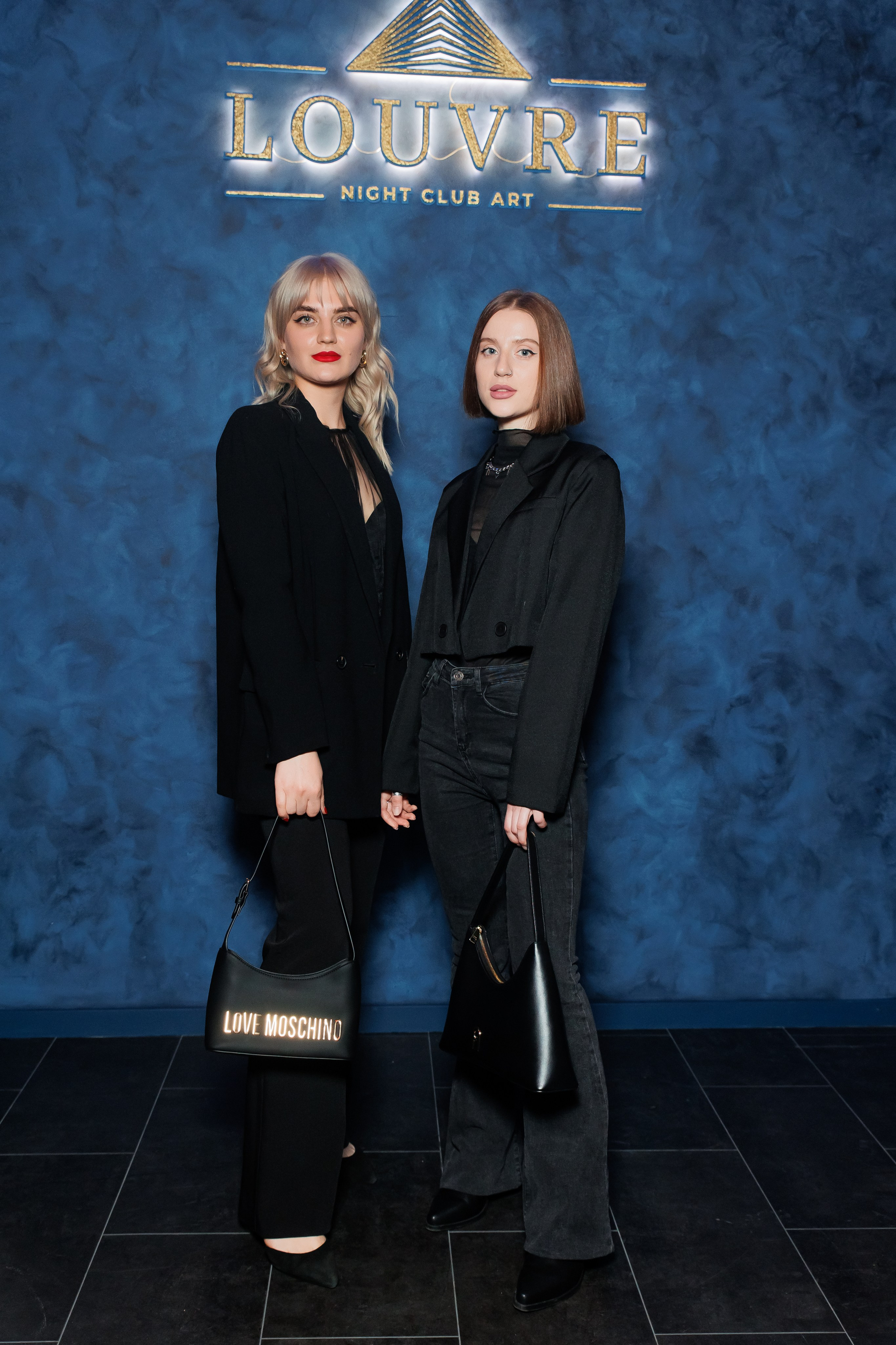 ЛУВР [Открытие Ночного клуба]. СВОИ. ФОТООТЧЕТЫ-СОБЫТИЯ-МЕСТА