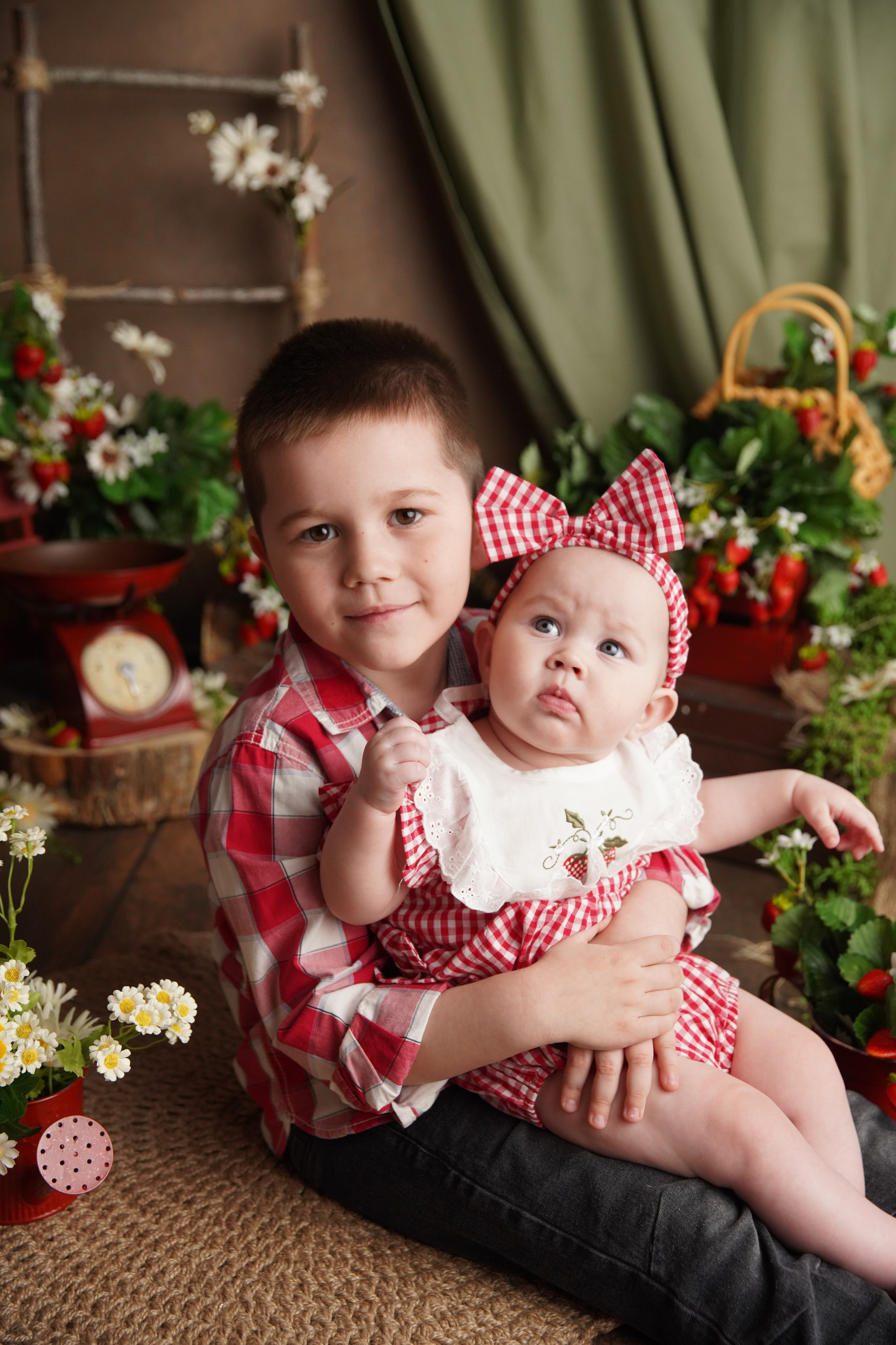 Ягодная. Фотограф новорожденных. Семейный и детский фотограф в городе Сургуте