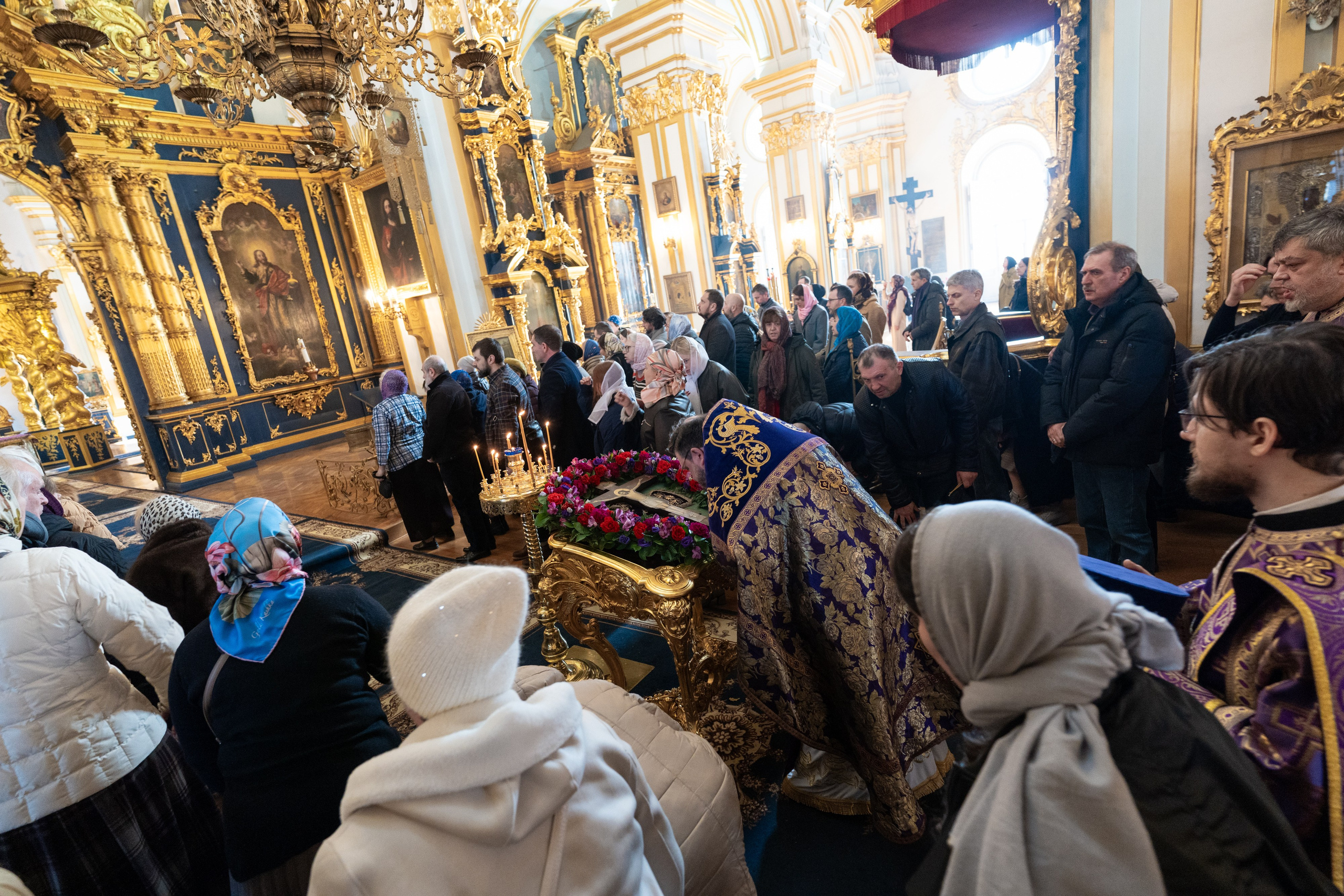 Неделя 3-я Великого поста, Крестопоклонная. НИКОЛО-БОГОЯВЛЕНСКИЙ МОРСКОЙ СОБОР