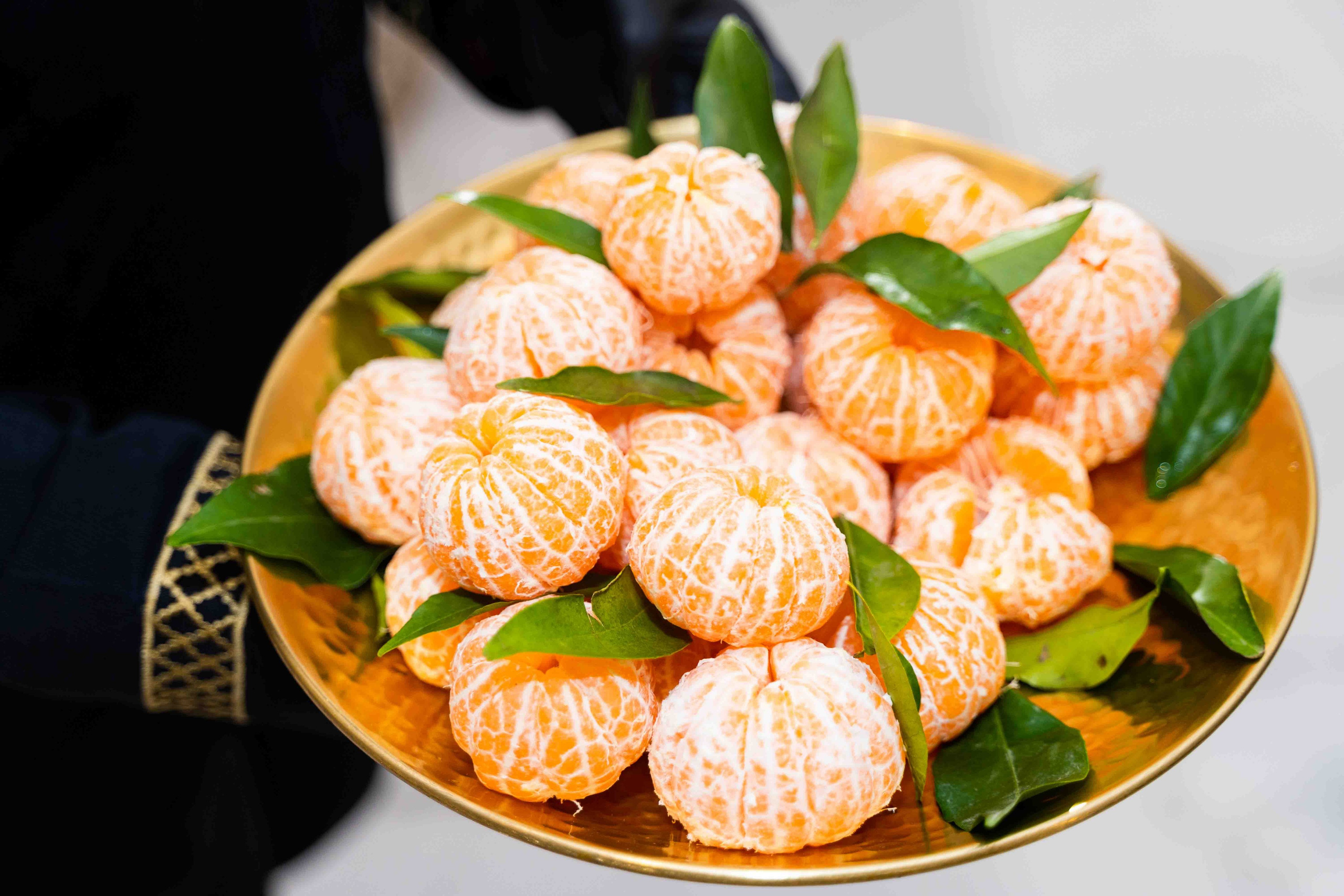 Арабская скромная помолвка дома (приватность на женские лица). Фотограф и видеограф в Москве и Абу Даби Мария Кулагина