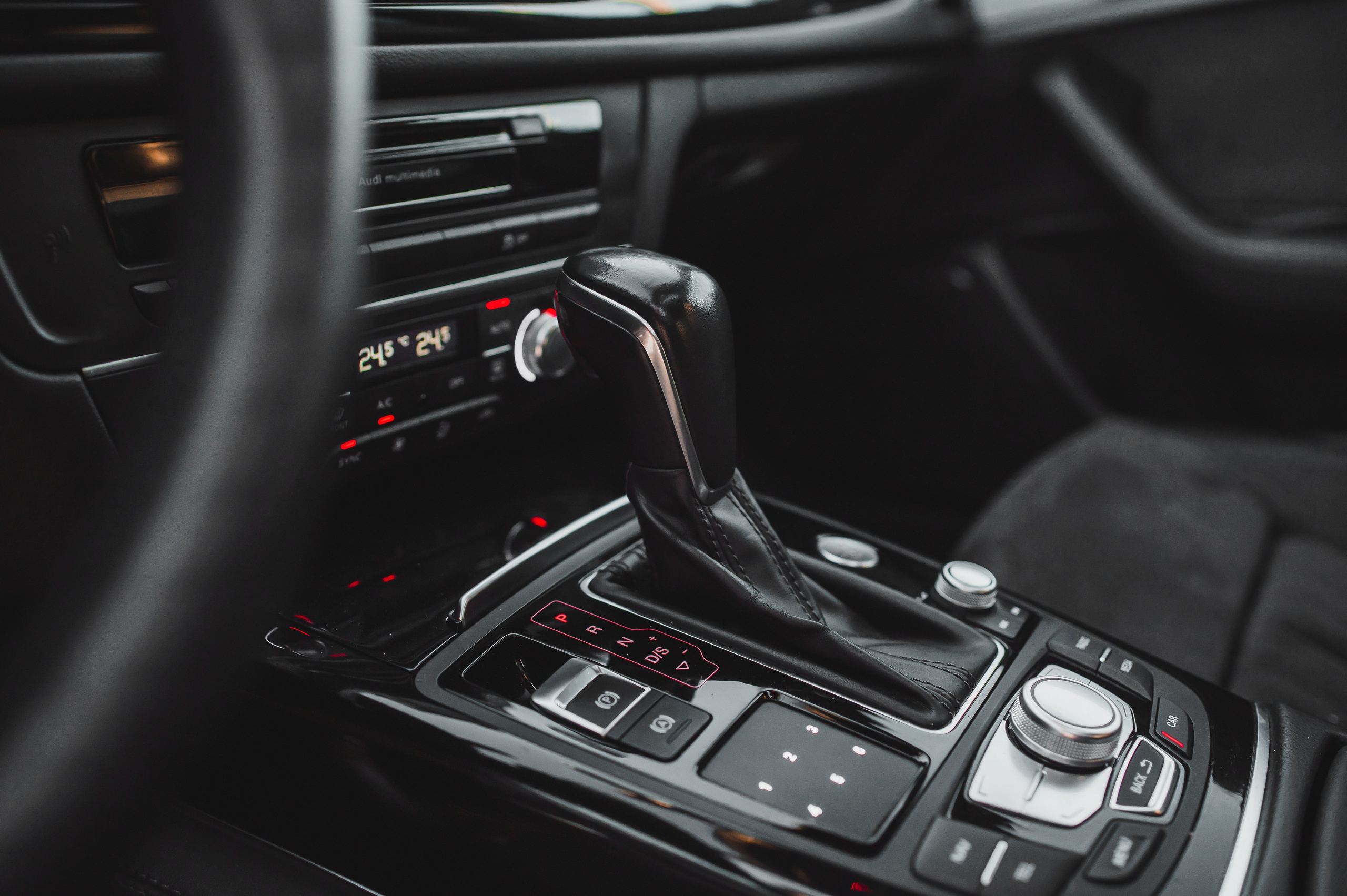 Съёмка автомобилей. Фотограф в Астане