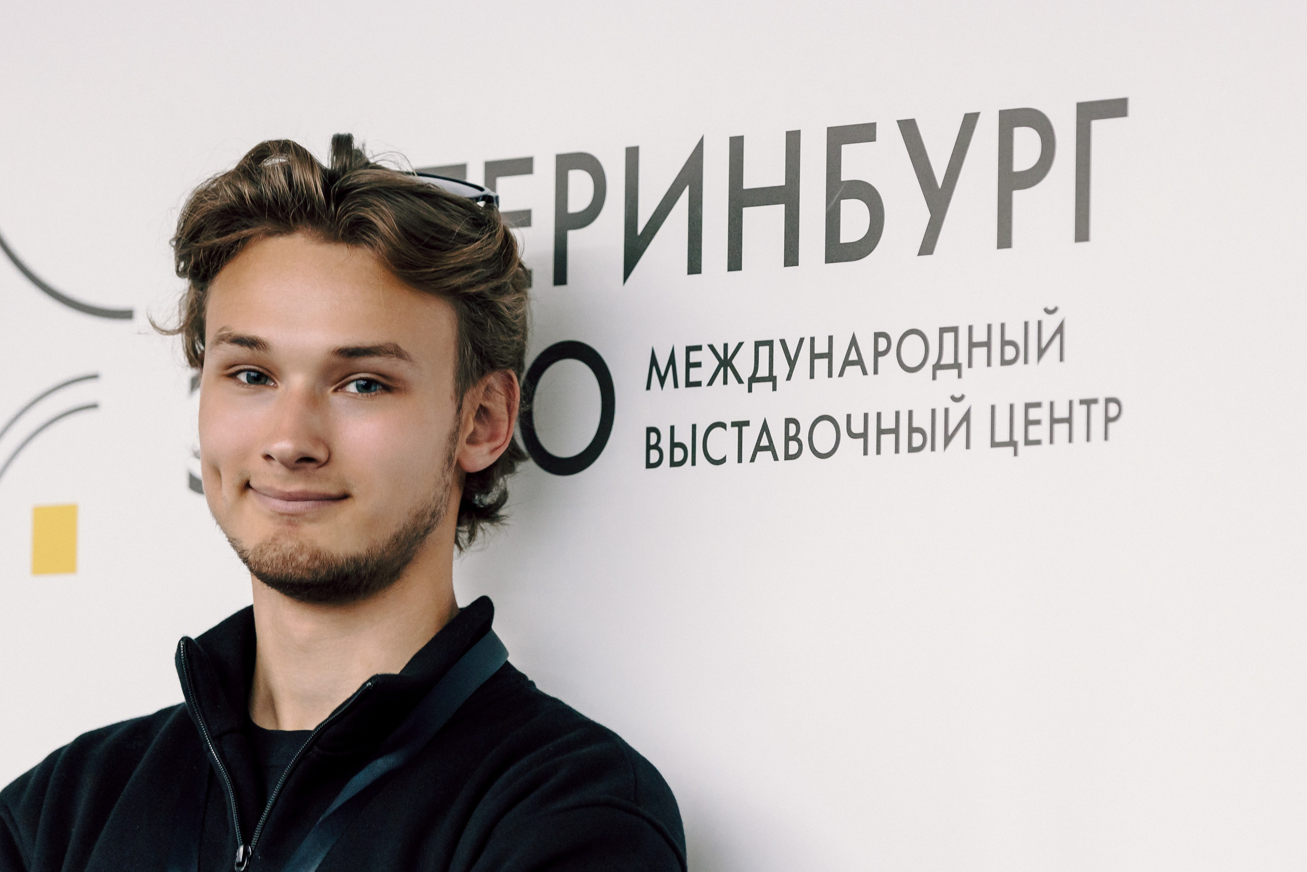 MarHR — Хакатон. Лёшка Варзегов — фотограф