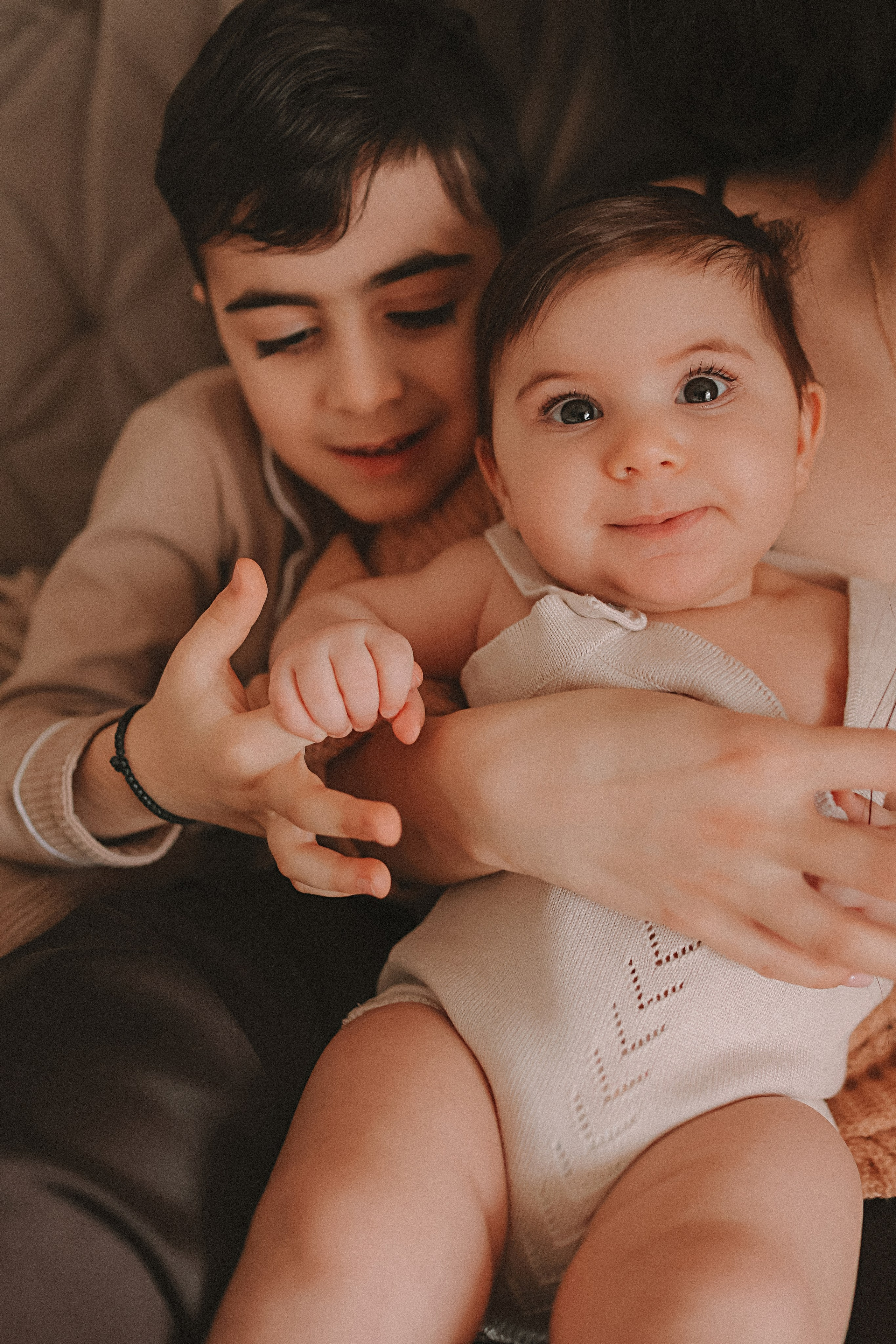 С малышкой. Семейный фотограф Тюмень, фотограф на роды Салмина Мария