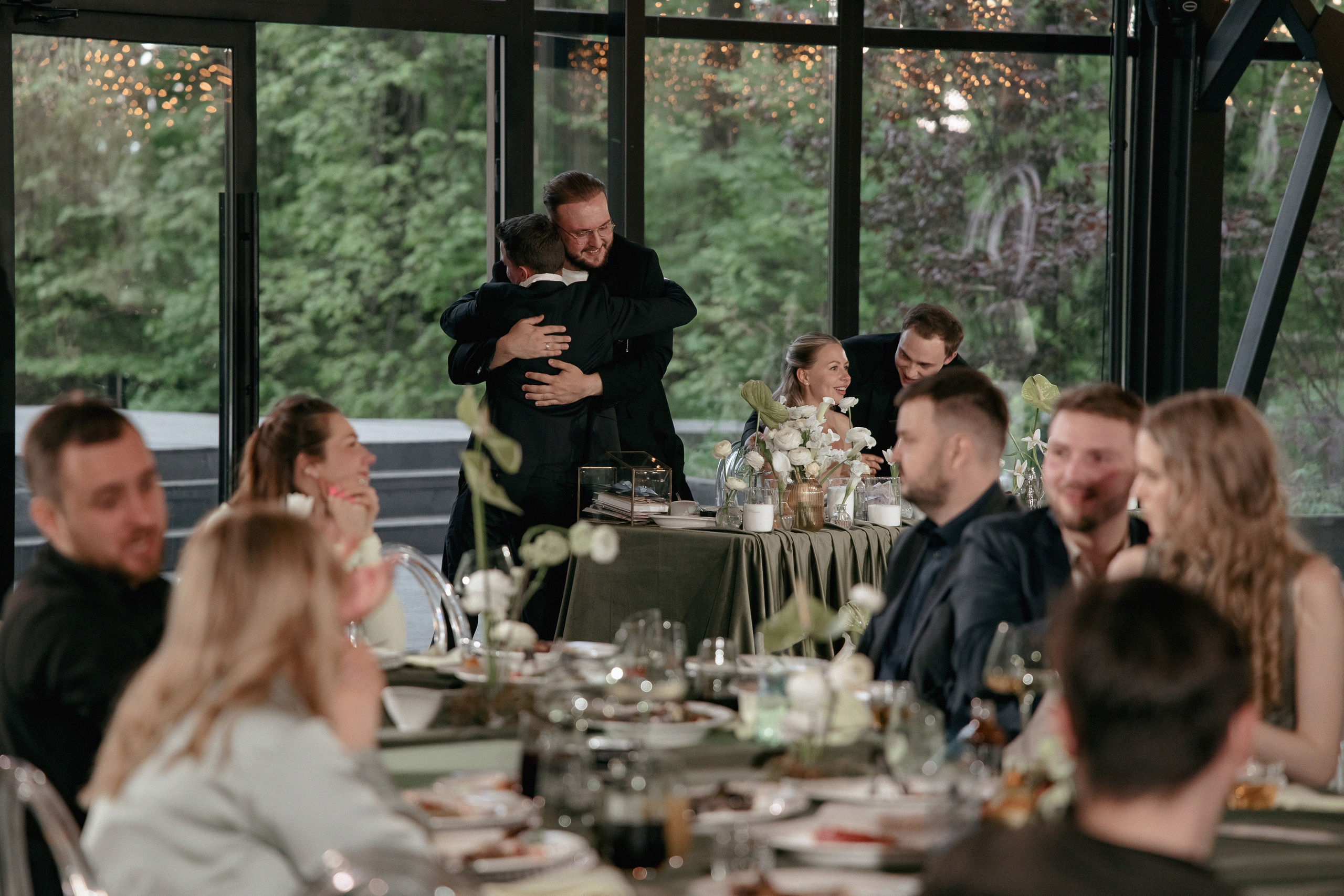 ЛЕС Event House выездная регистрация и свадебный банкет на площадке ЛЕС. Свадебный фотограф Москва