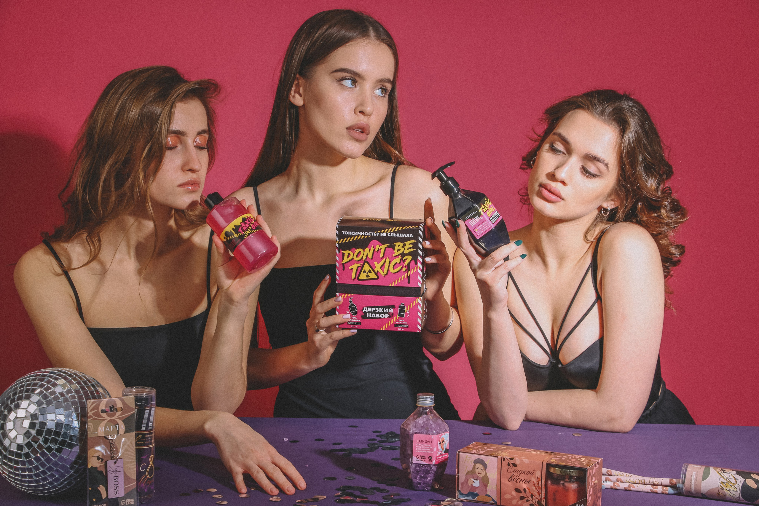 Разработки 8 марта. Фотограф для различных событий, проектов, маркетплейсов, сайтов и мероприятий в Екатеринбурге