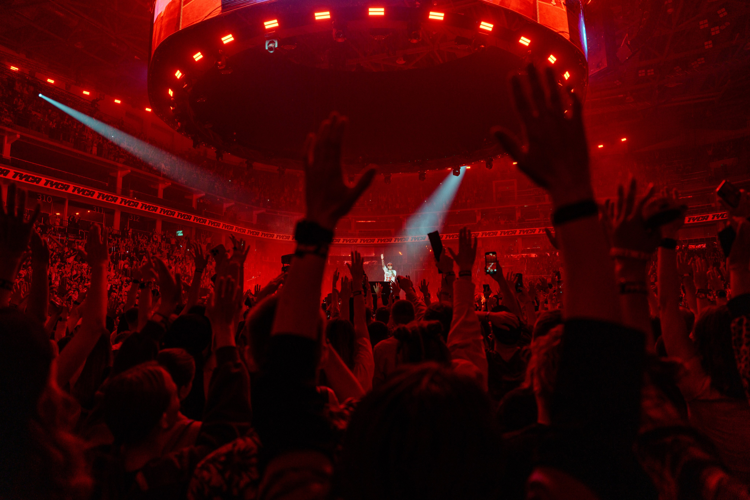 Фотограф на концерте TYGA в Москве. Репортажный фотограф Москва Сергей Дружинин