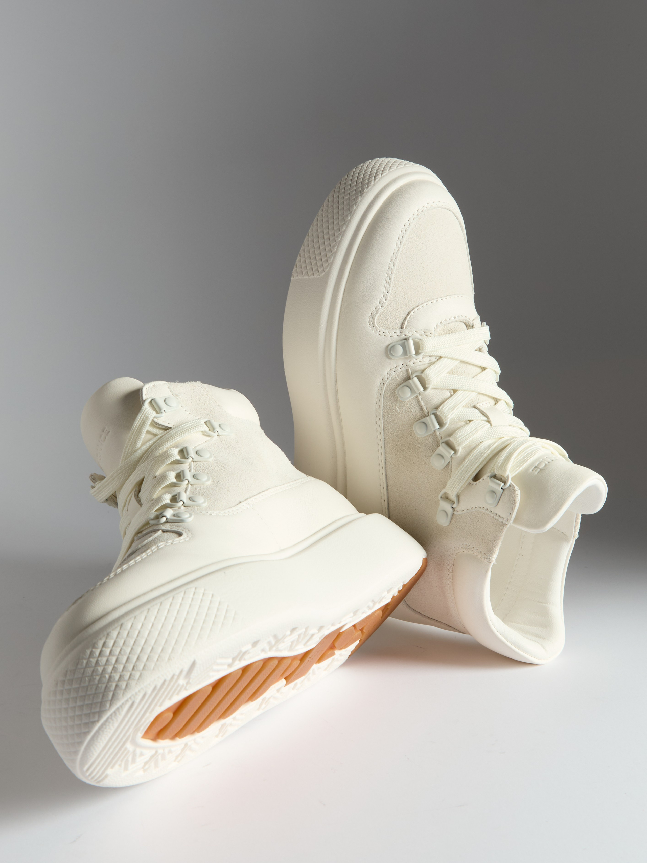 Предметный фотограф в Москве Евгений Шубин