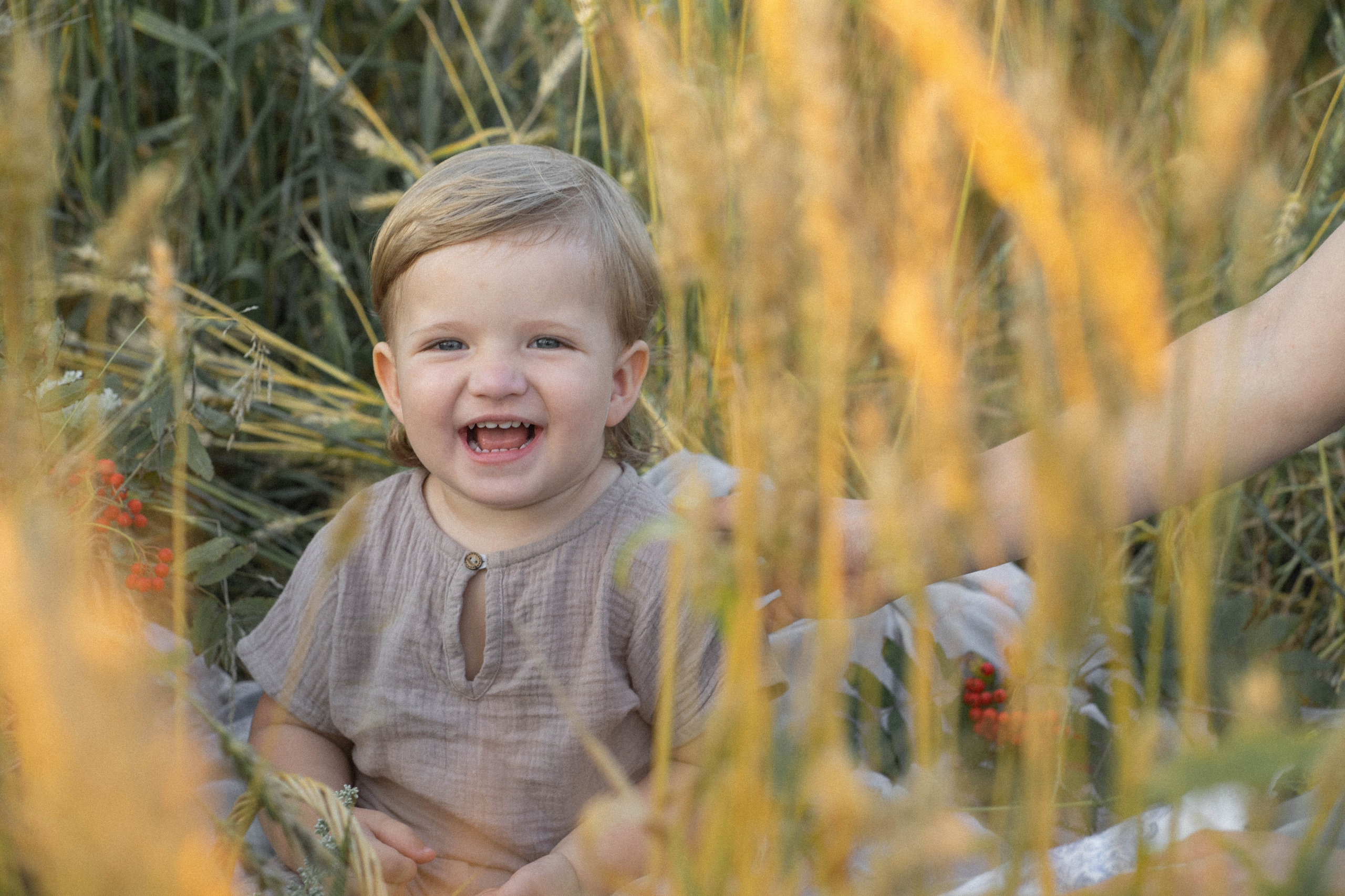 Ulia. Lifestyle photographer Turku. I catch emotions in the frame