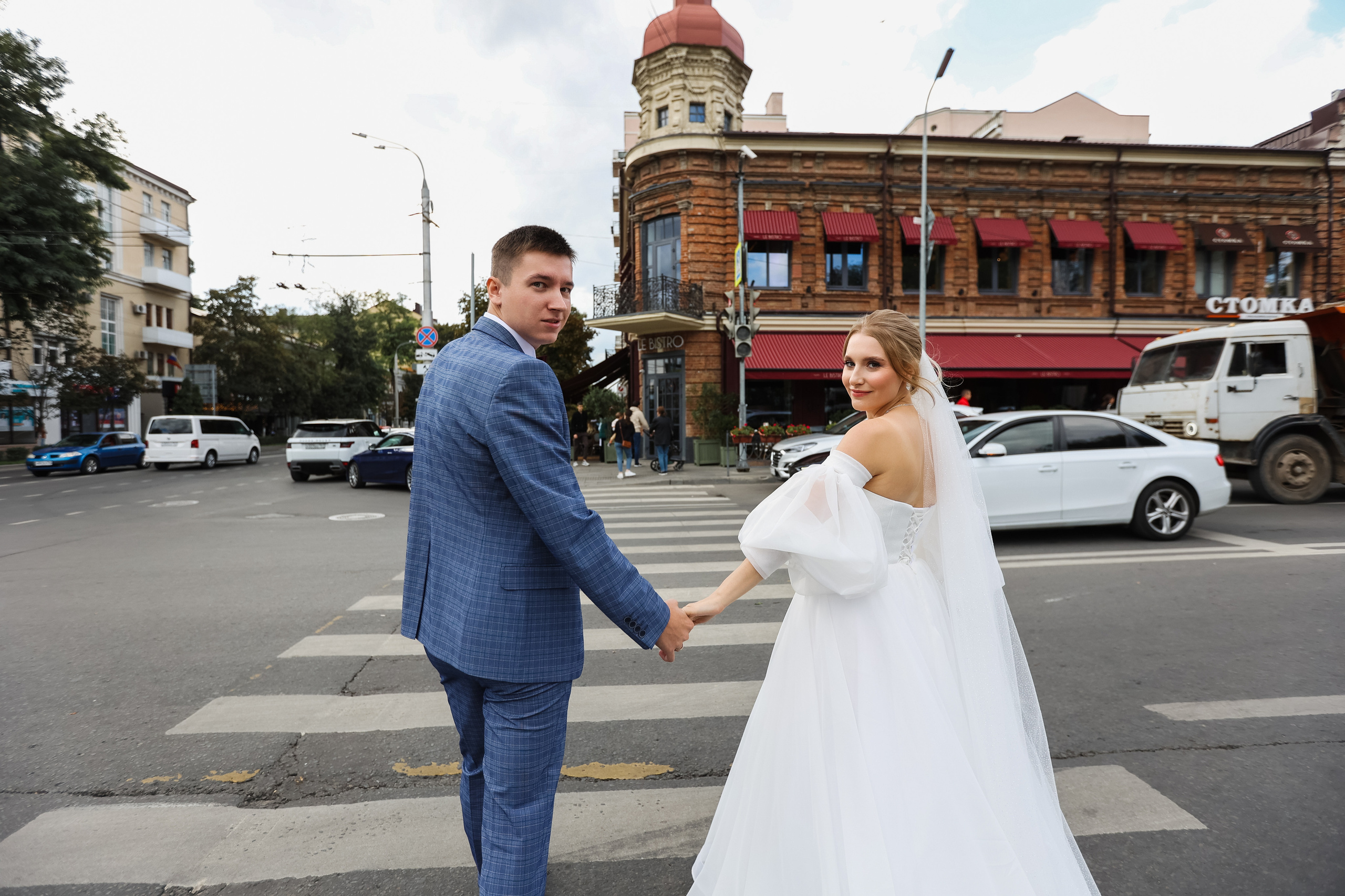 Илья и Кристина. Главная