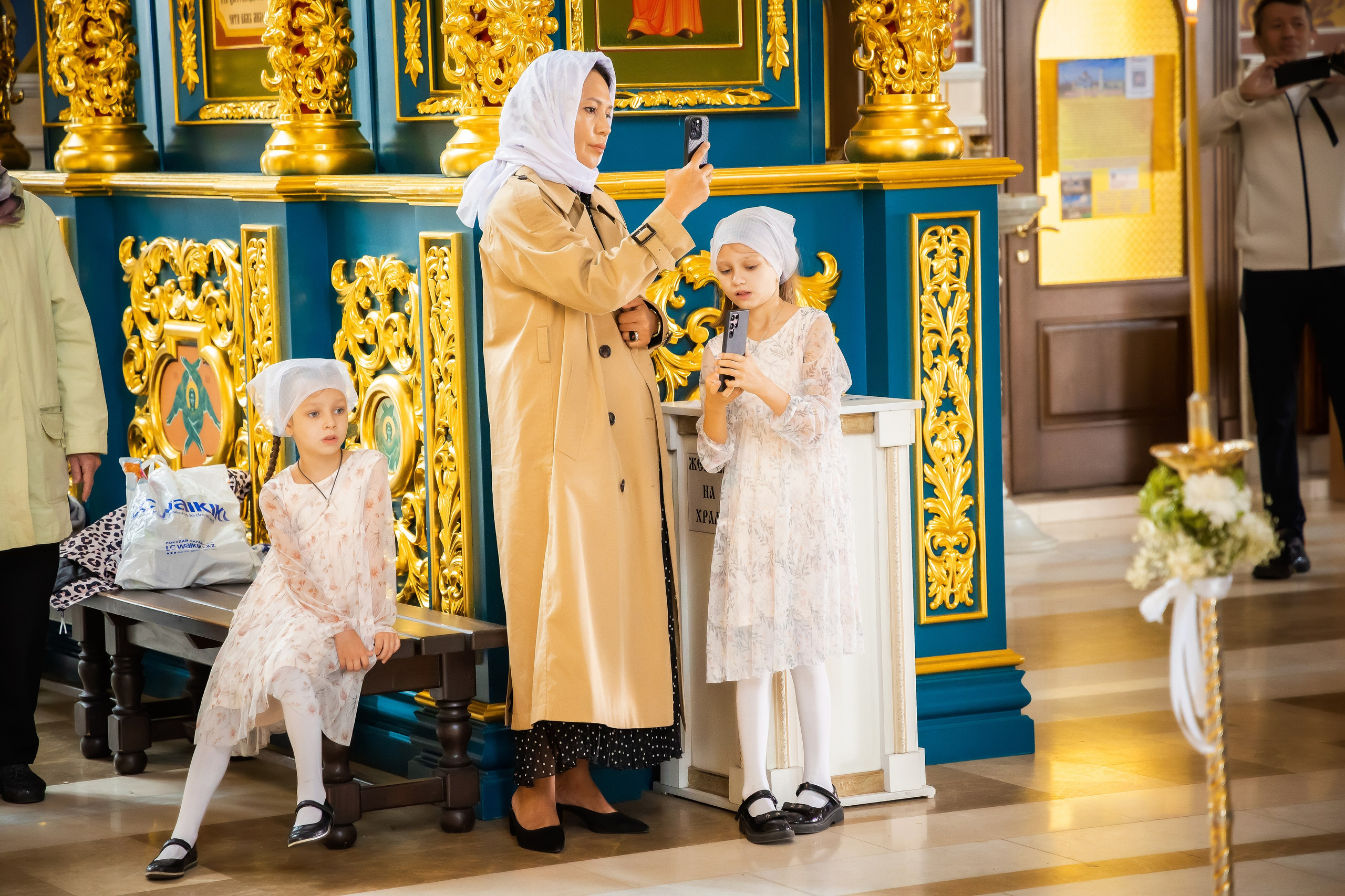 В Храме. Семейный и Свадебный фотограф в Астане Александр Астапов