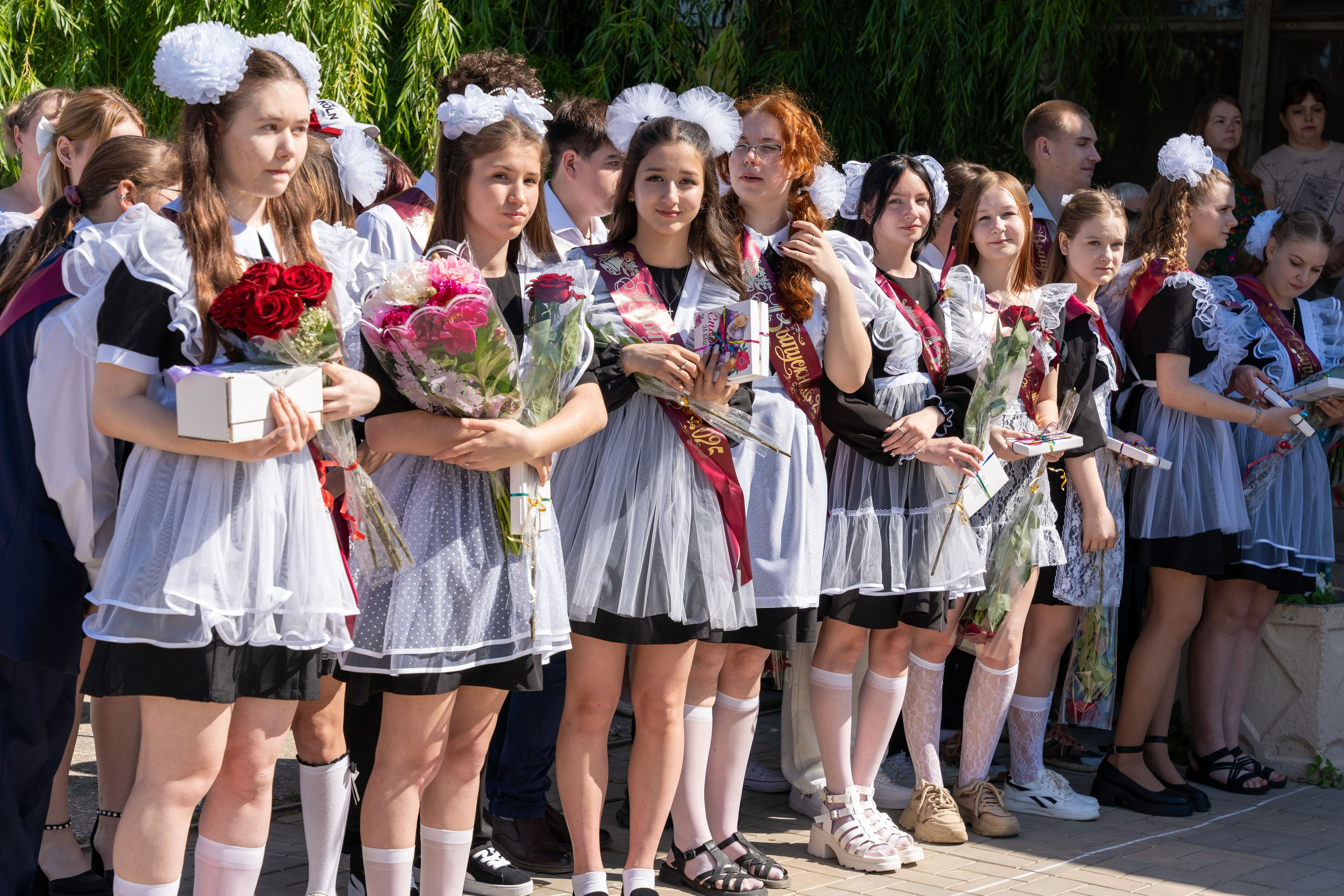 Прощай, школа, здравствуй, мир! Последний звонок и выпускной 9 А» класса. Фотограф |Ленинск, Волжский, Волгоград| Наталья Савилова