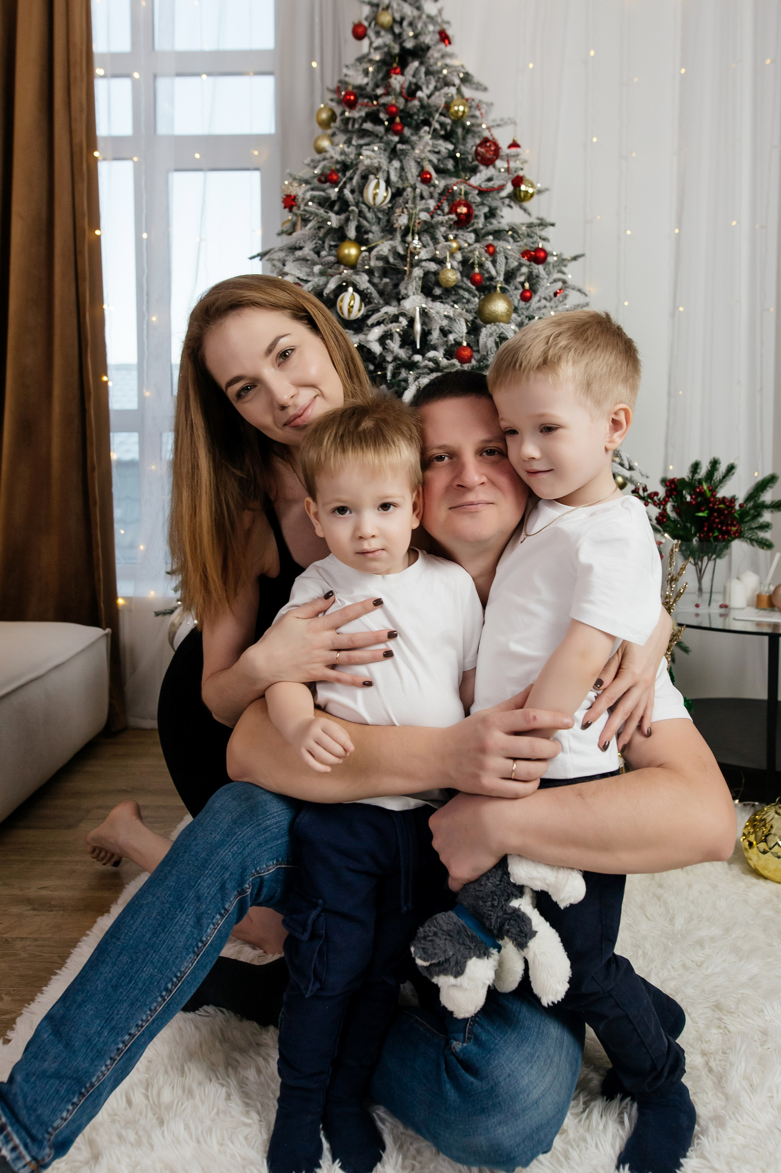 Марина и Сергей Новый год 2025. Женский фотограф в Оренбурге Ирина Заводчикова