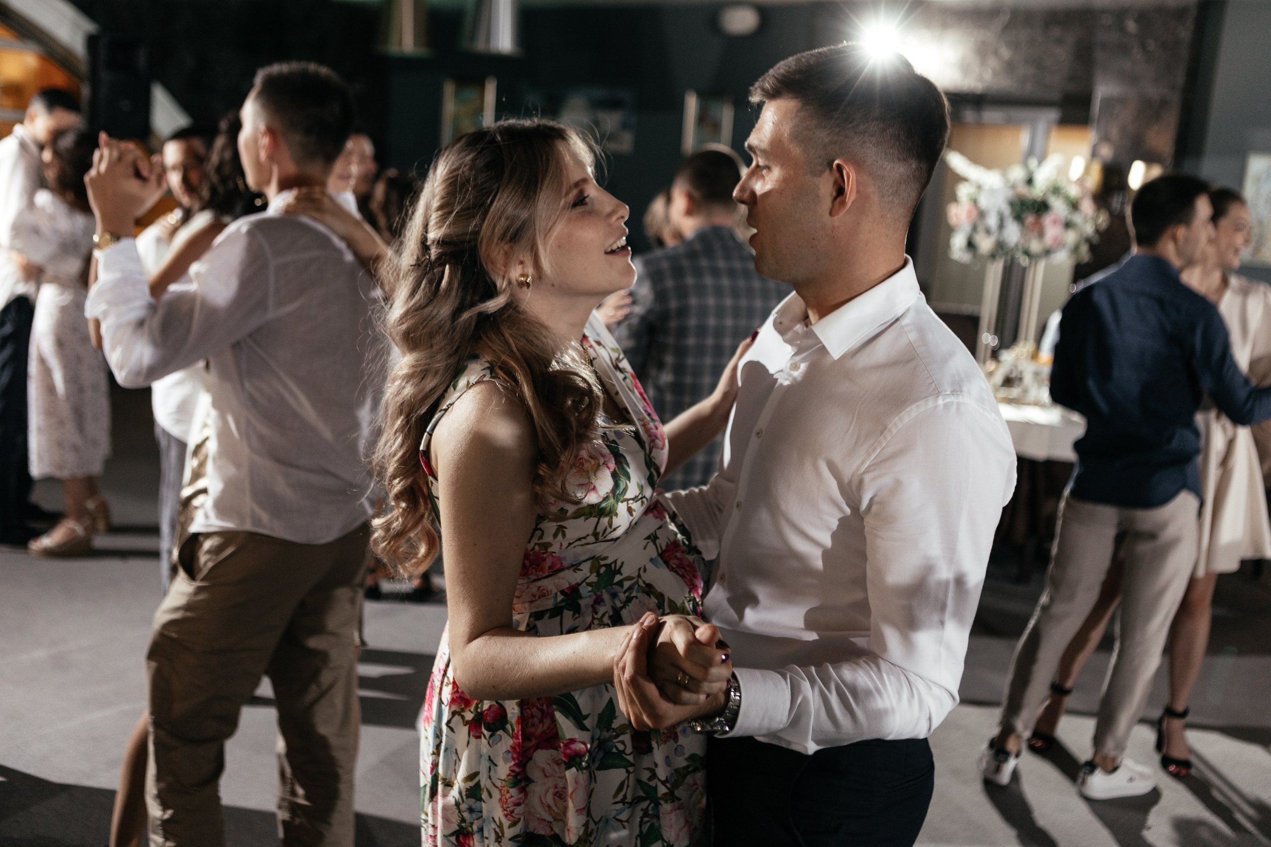 Свадебный фотограф Уфа — Руслан ГабдлисламовЖивые эмоции, красивые кадры, воспоминания на всю жизнь.Работаю по всей Республике Башкортоста. Свадебный фотограф Уфа Руслан Габдлисламов