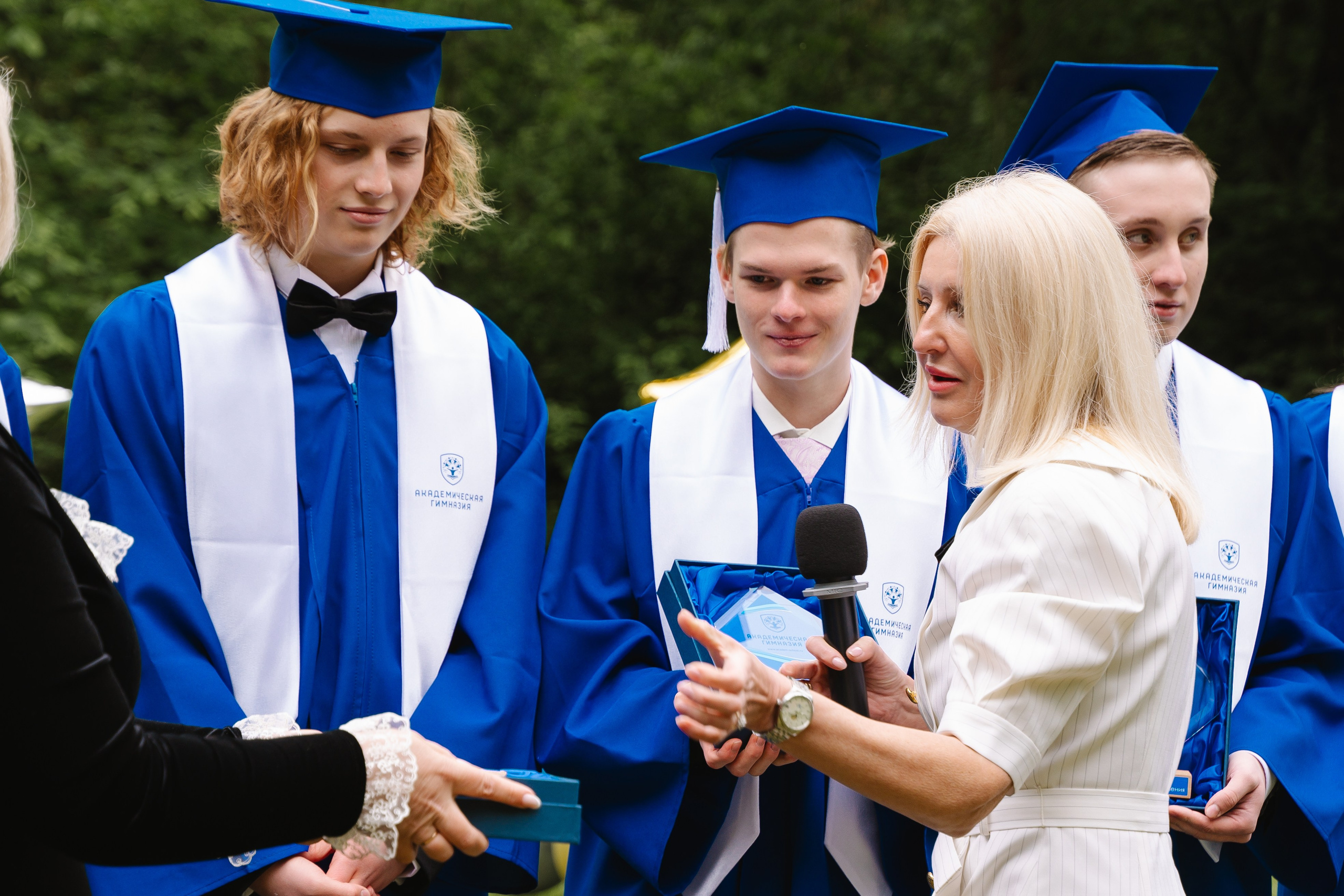 Академическая гимназия 11 класс|последний звонок. Фотограф — Ася Орехова