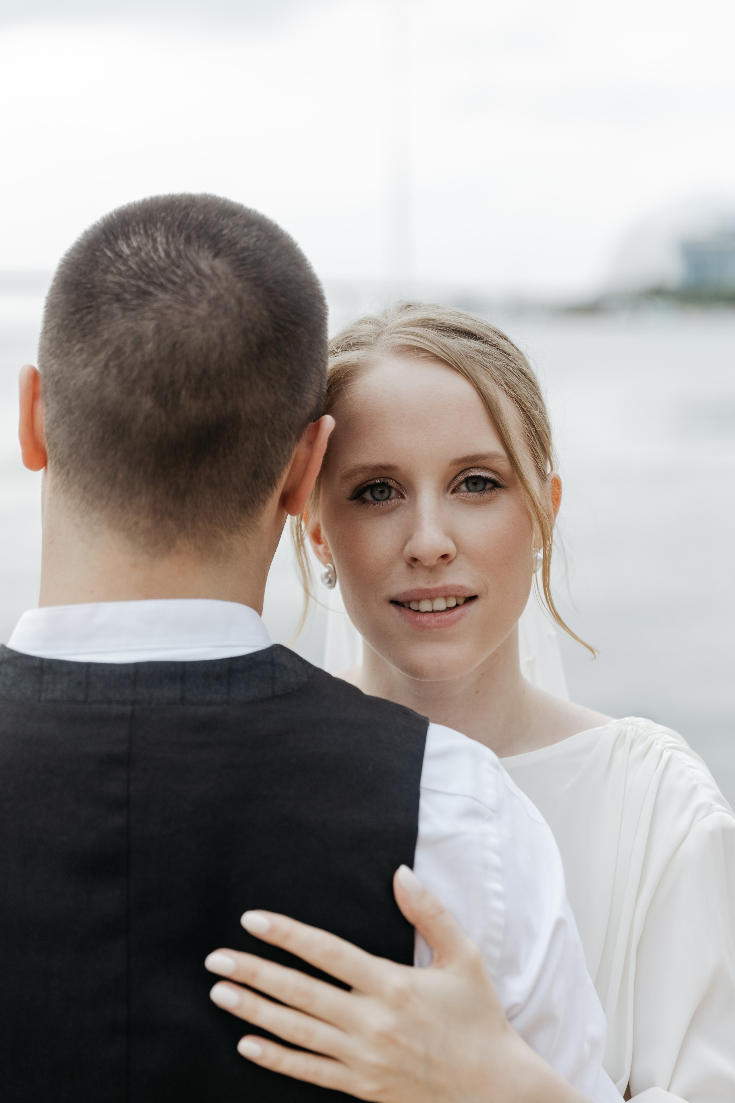 У нас было 2 дня, 2 радуги, 2 времени года и одна любовь. Свадебный фотограф в Санкт-Петербурге