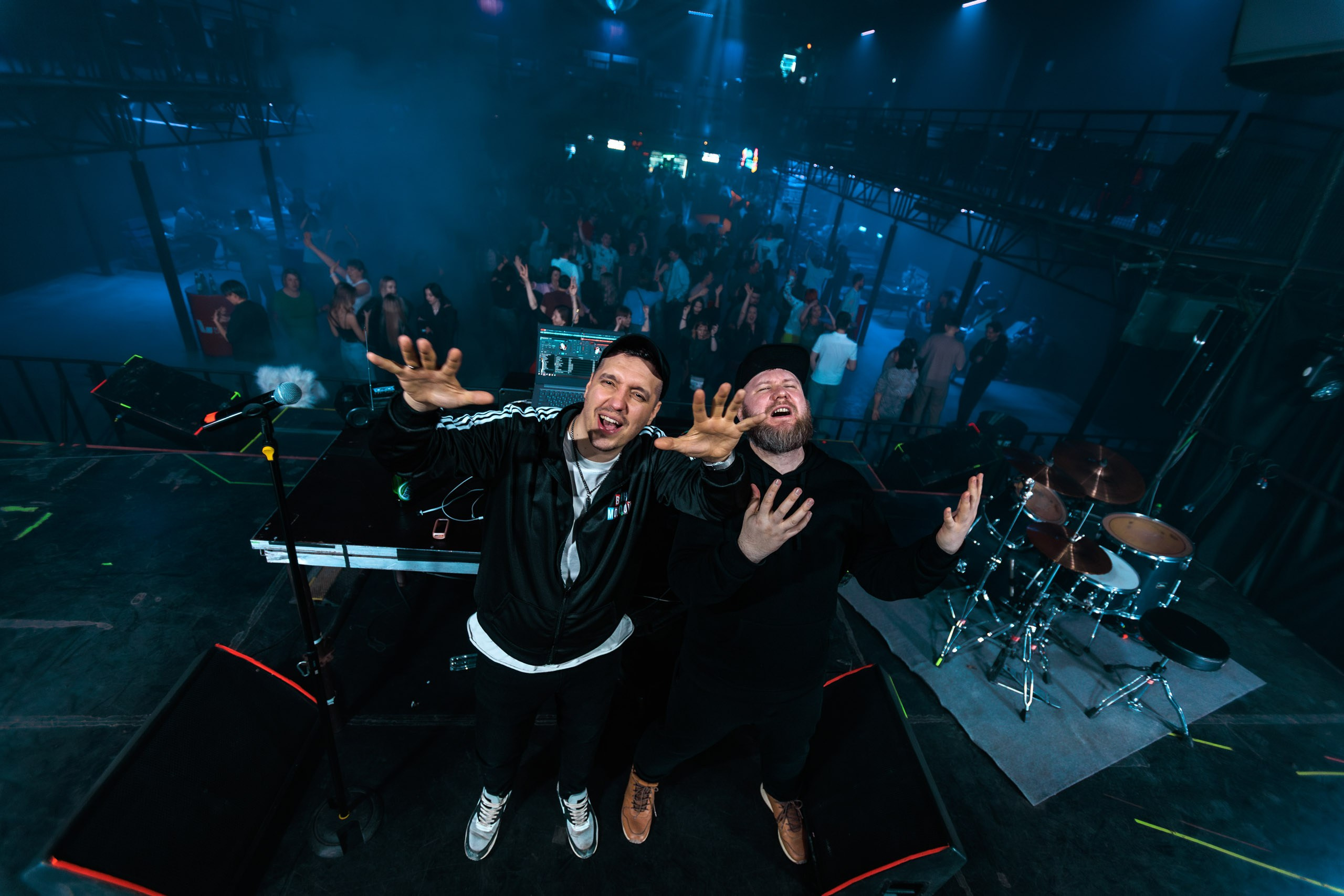 13.04.25 Вечно молодой. Репортажный фотограф Екатеринбург | Яркий, качественный репортаж | Концерты, клубы, репортаж, праздники, корпоративы