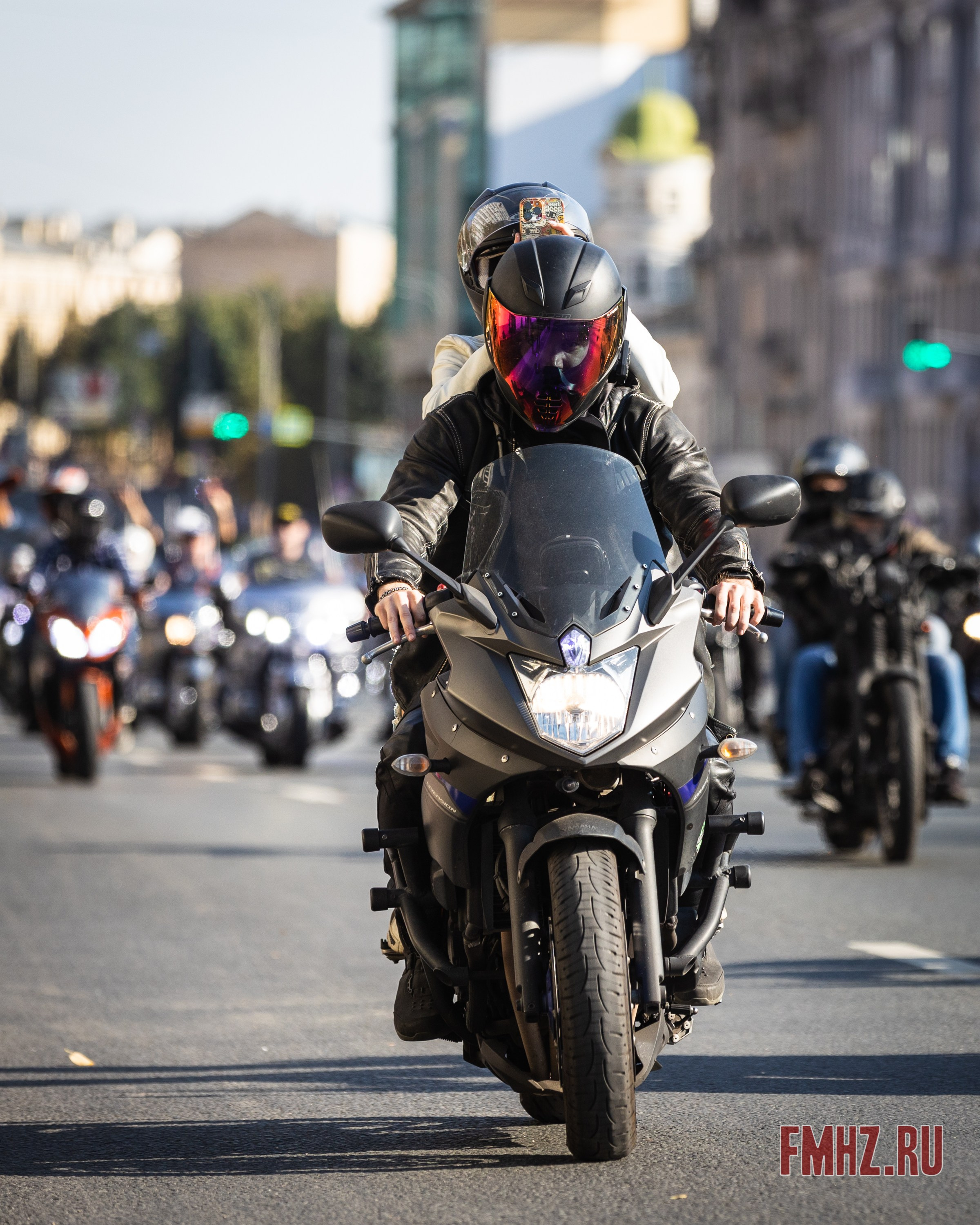 Закрытие Мотосезона 2023 на проспекте Академика Сахарова. Фотограф Владимир Охрименко