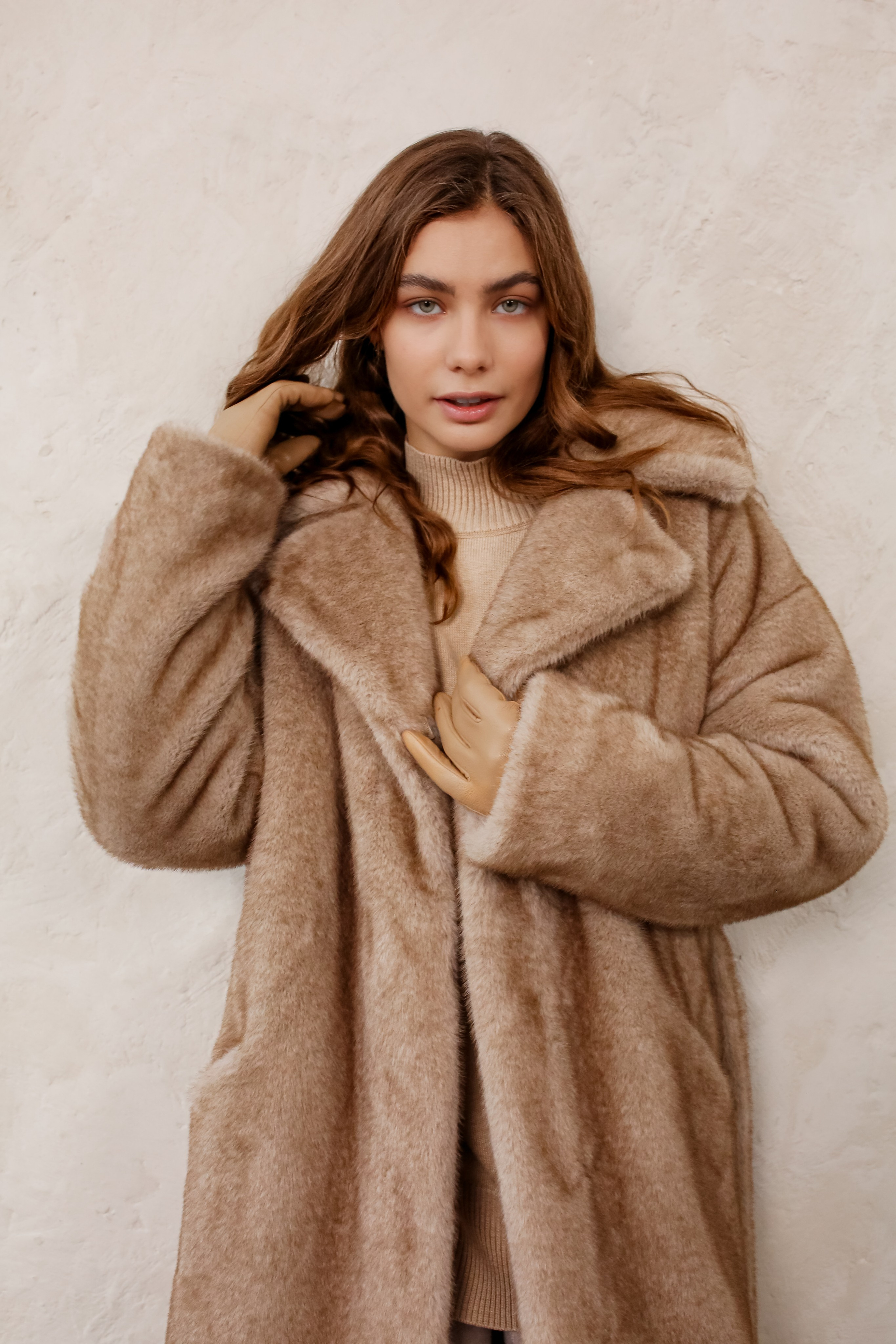 КАТАЛОГ ДЛЯ БРЕНДА ВЕРХНЕЙ ОДЕЖДЫ MISHKA. Бренд, контент фотограф в Волгограде Елена Даньшина