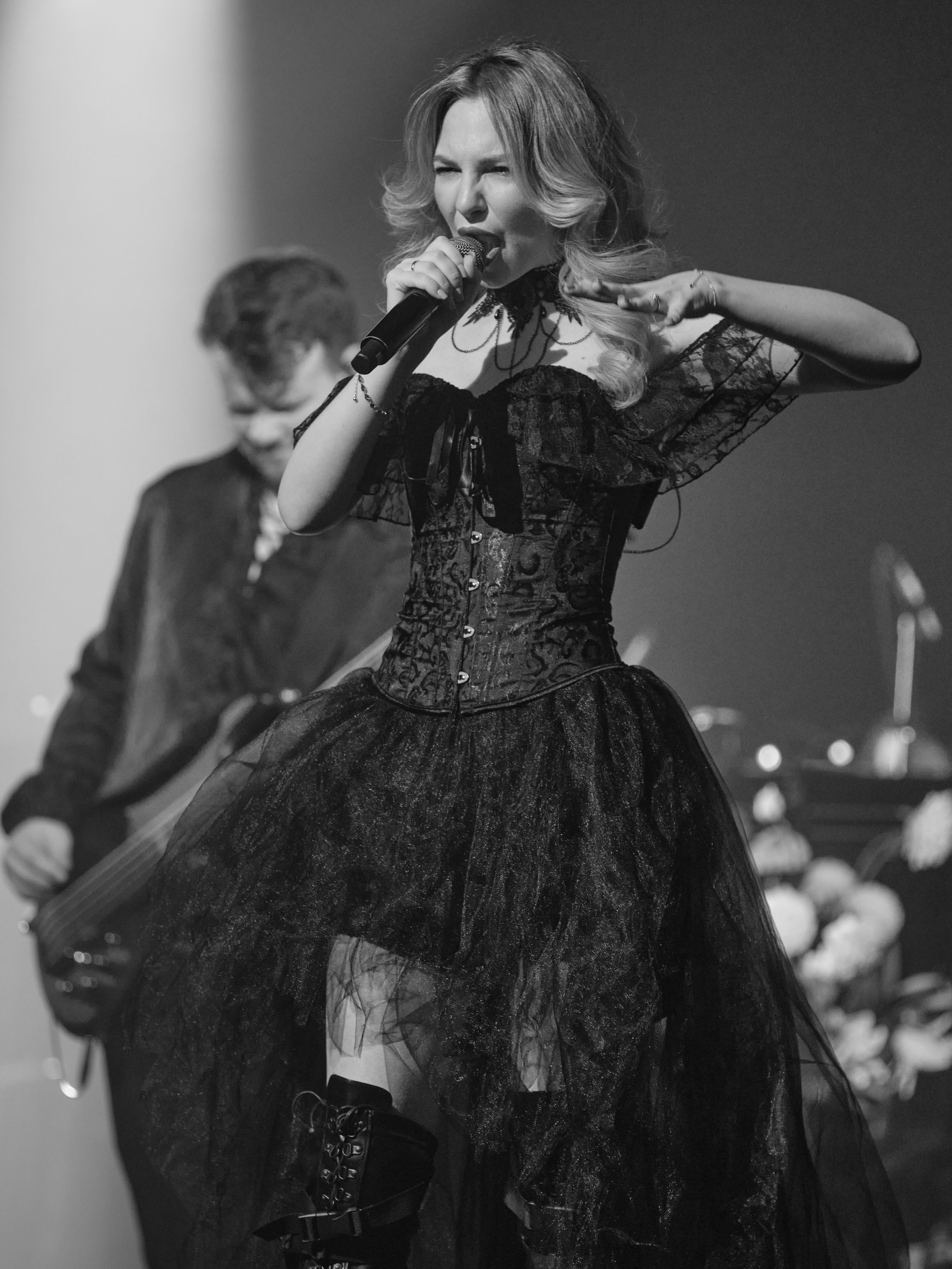 Saphath с симф.оркестром. Фотограф. г. Южно-Сахалинск. Олег Толстов