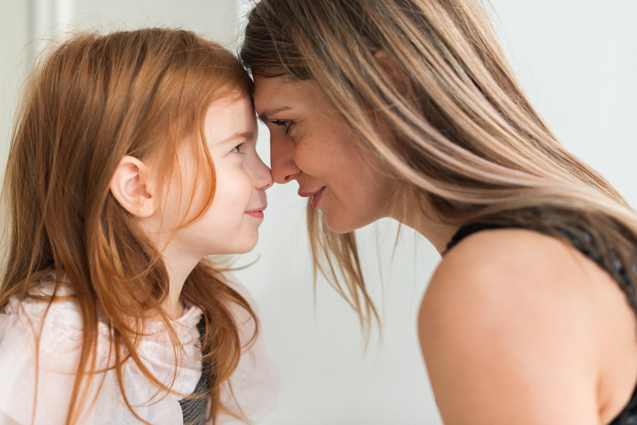 •Семейные. Фотограф Ксения Шевкопляс. г. Калининград. Кинематографический стиль — эстетика и истории, рассказанные через объектив