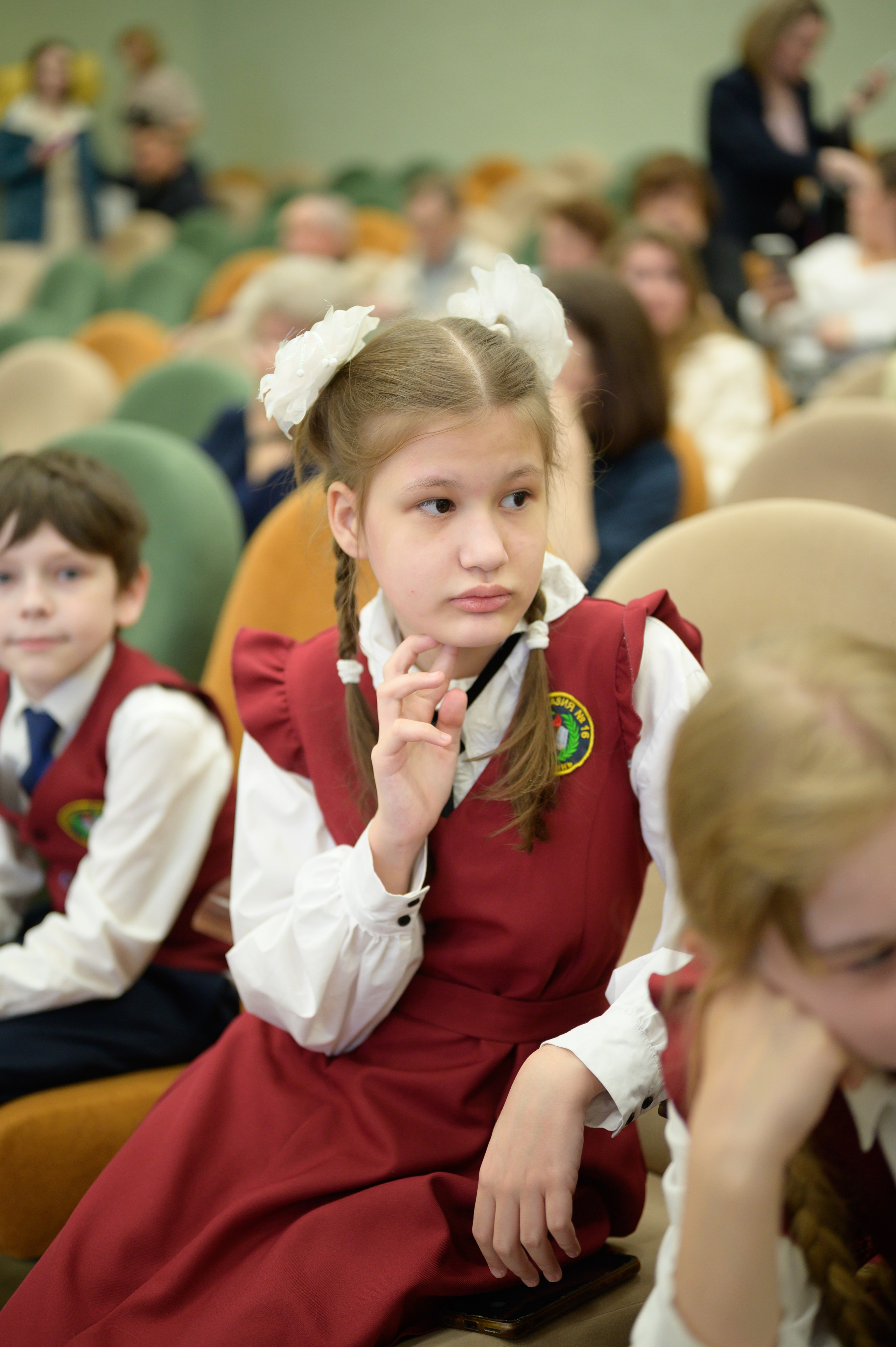 Выпускной 4Б гимназия № 16. Фотограф новорожденных, семейный детский в Тюмени Татьяна Морозова