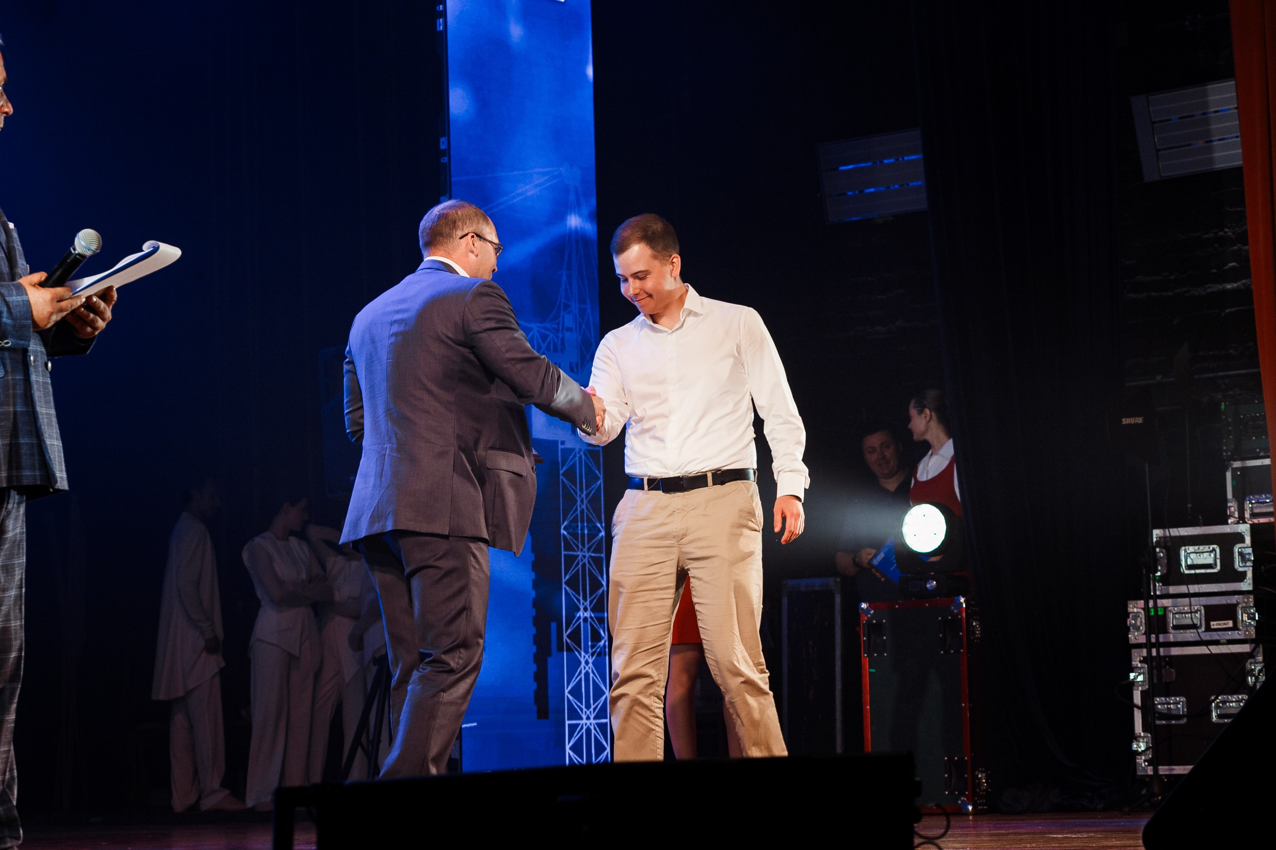 Юбилей фирмы «НЕФТЕЗАВОДМОНТАЖ». Свадебный и детский фотограф в Волгограде Слава Белов