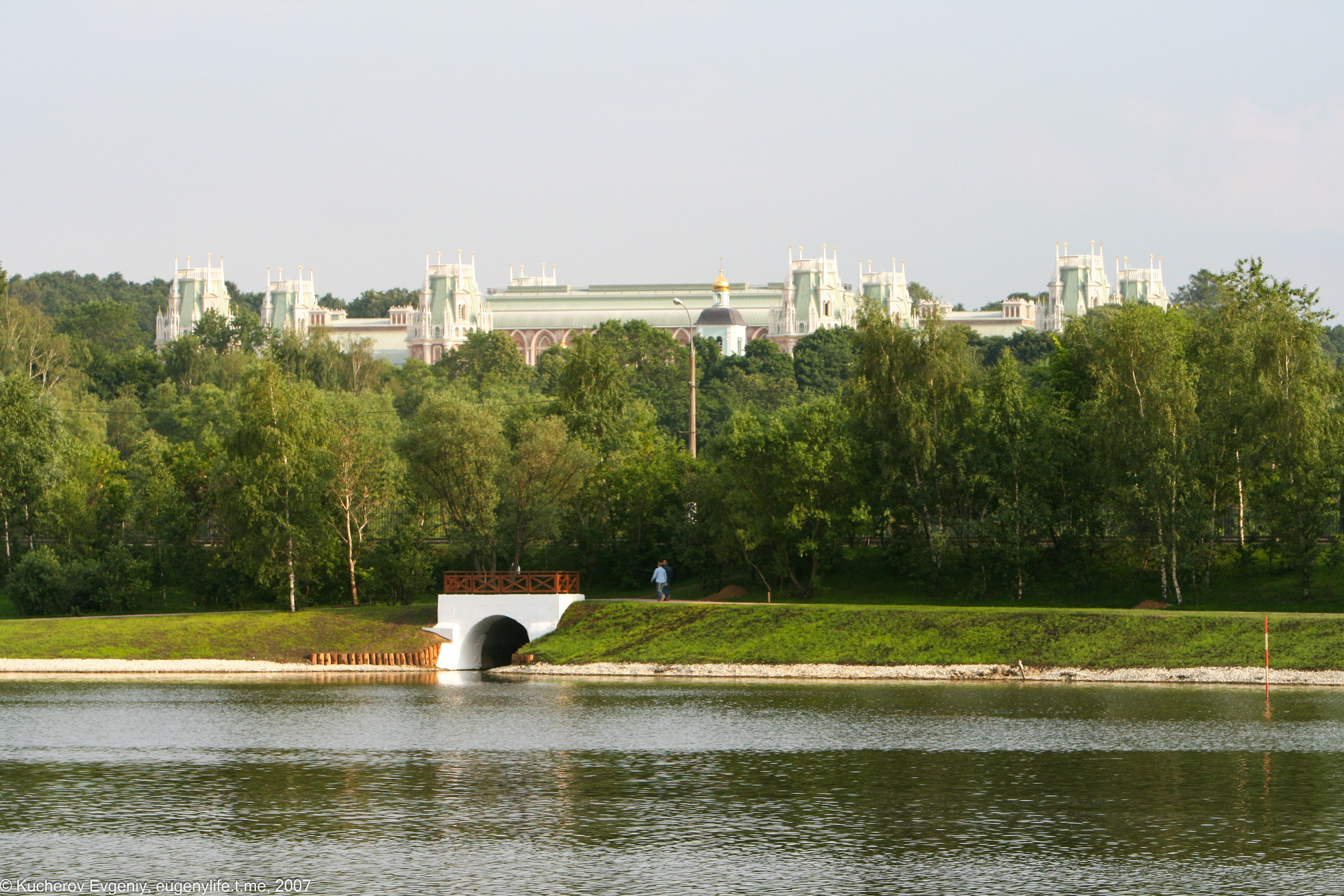 Июнь 2007. Царицыно. Кучеров Евгений. Фотограф