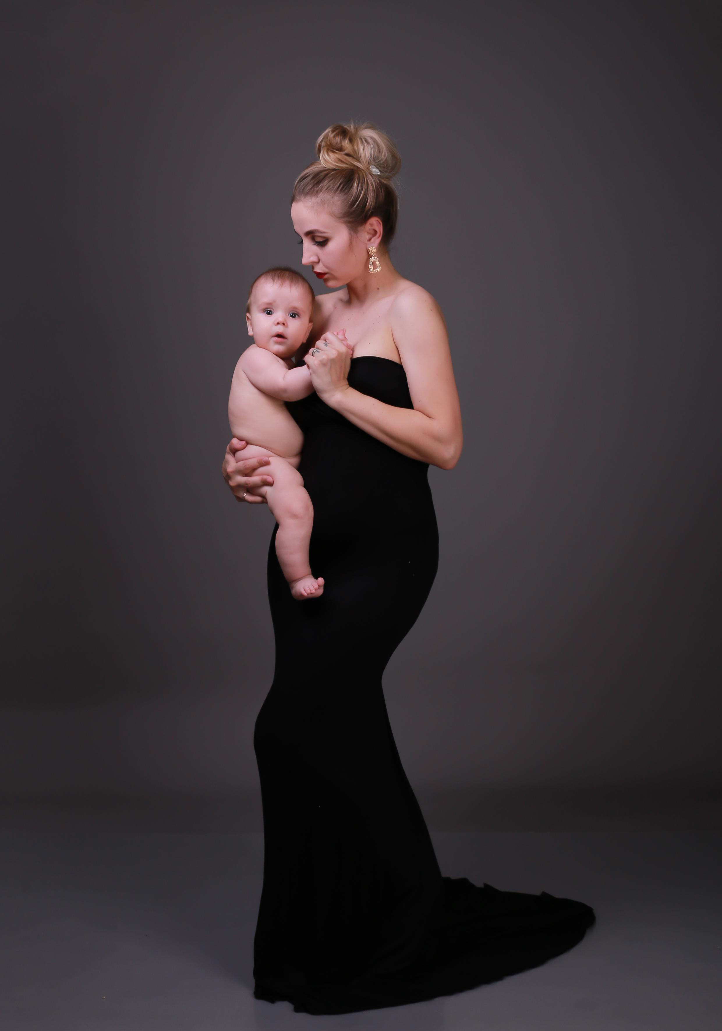 Мама+малыш. ФОТОСТИЛЬ, изготовление рекламной продукции в Приморско-Ахтарске