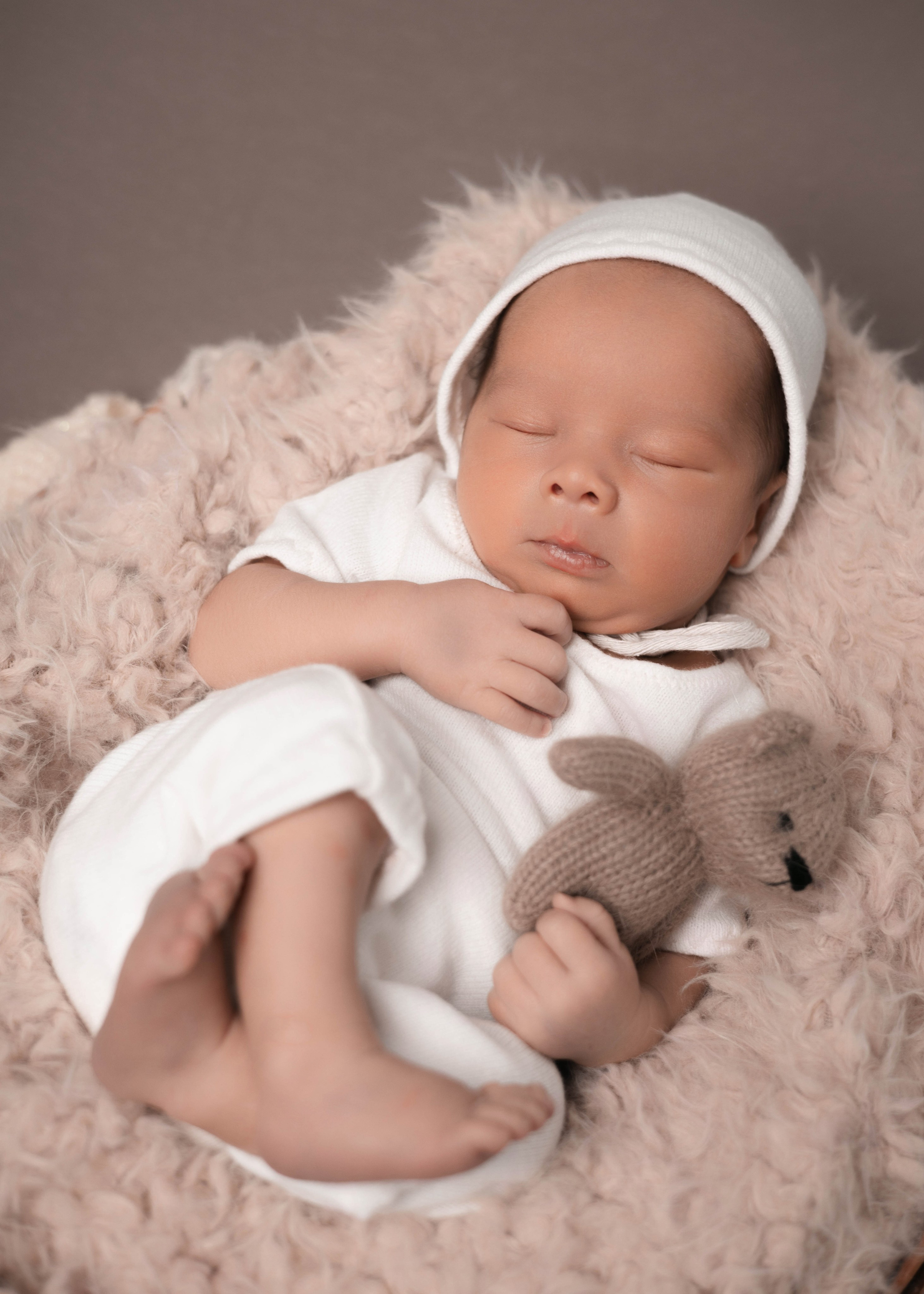 НОВОРОЖДЕННЫЕ МАЛЫШИ. Фотосессия новорожденных в Москве и Московской области