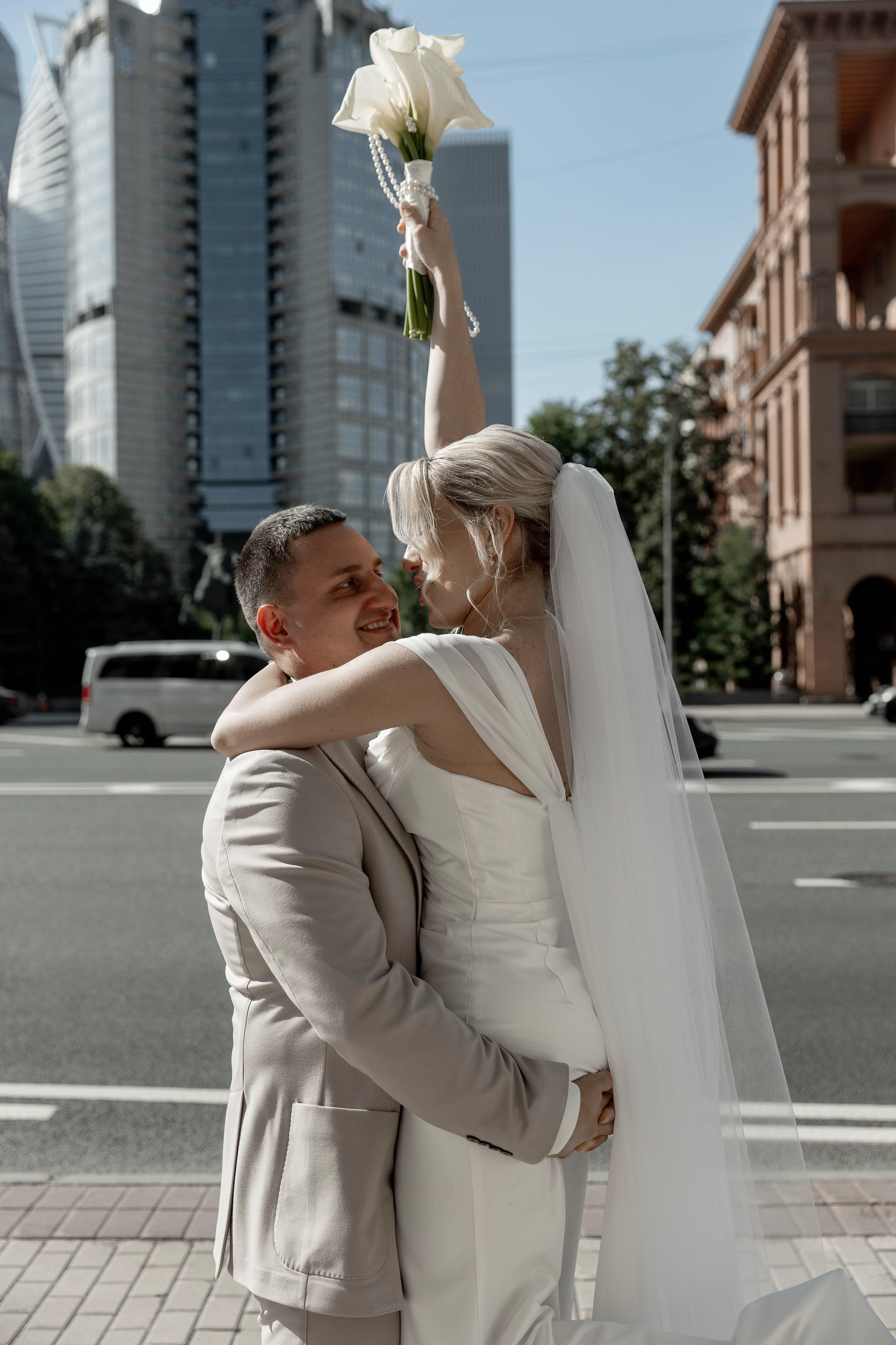 Александр&Екатеририна (утро невесты и загс Кутузовский). Фотограф в Москве Юлия Хамзина