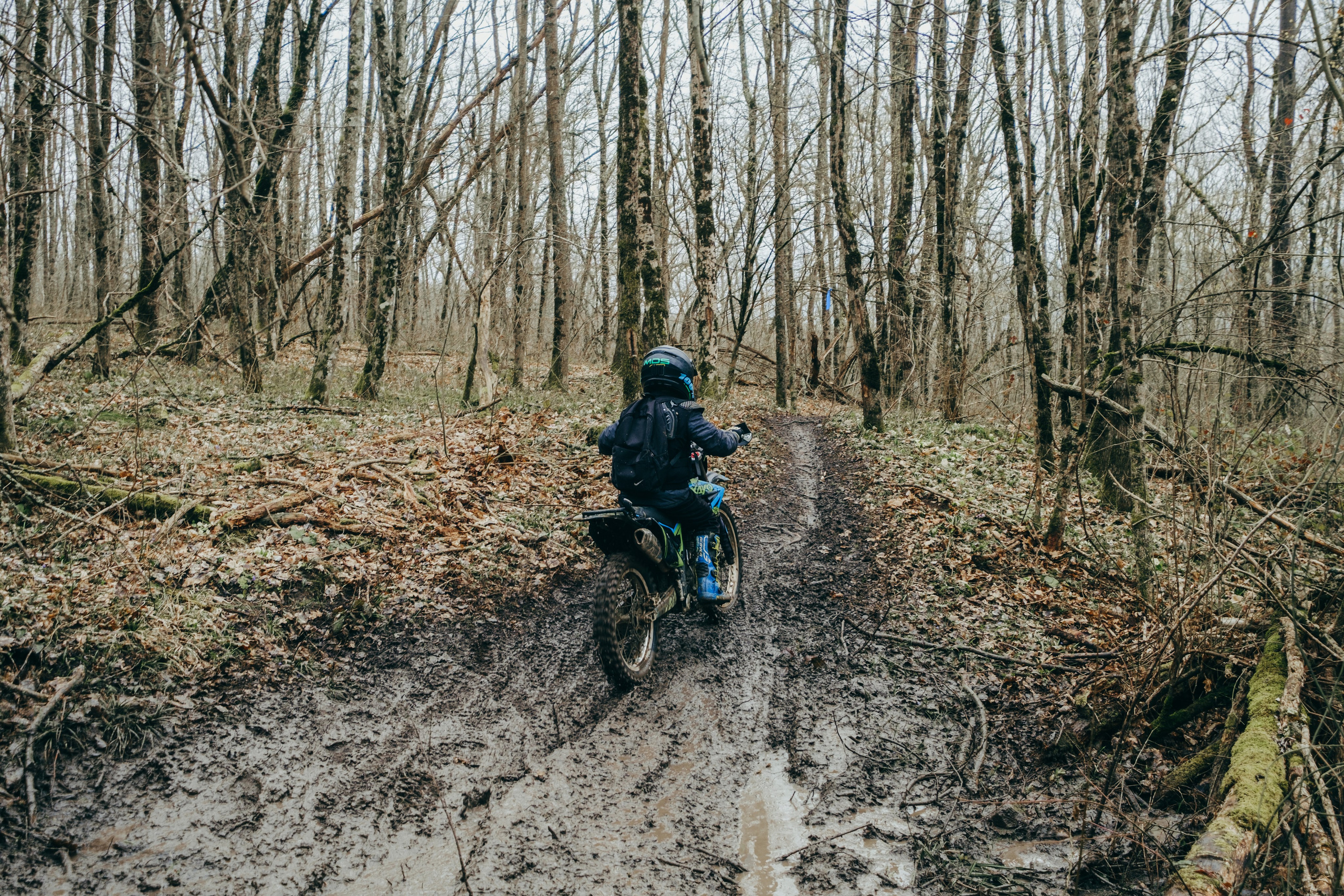 Эндуро Фест от Shamax Motors (Краснодар). Свадебный фотограф Денис Ожигин в Краснодаре и крае. Эмоциональная и стильная съемка вашего дня