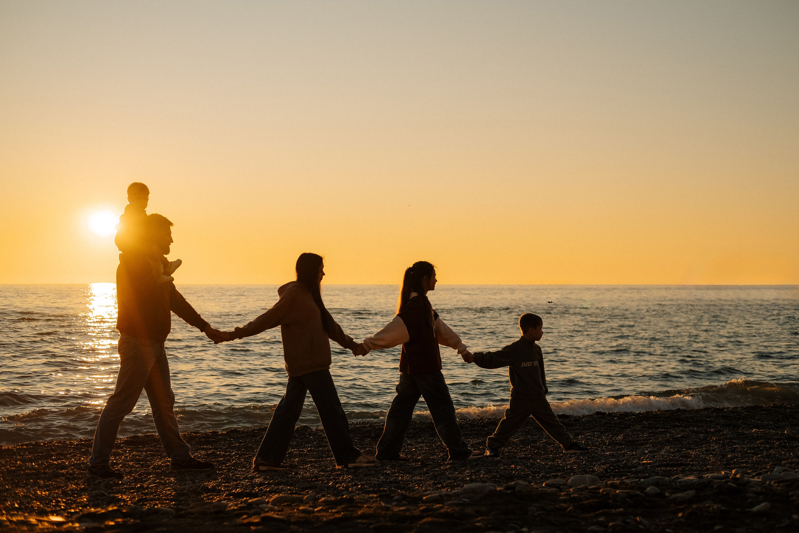 Семейные фотосессии в Сочи, Сириус и на Красной поляне. Семейный, свадебный фотограф Сочи, Адлер, Красная поляна