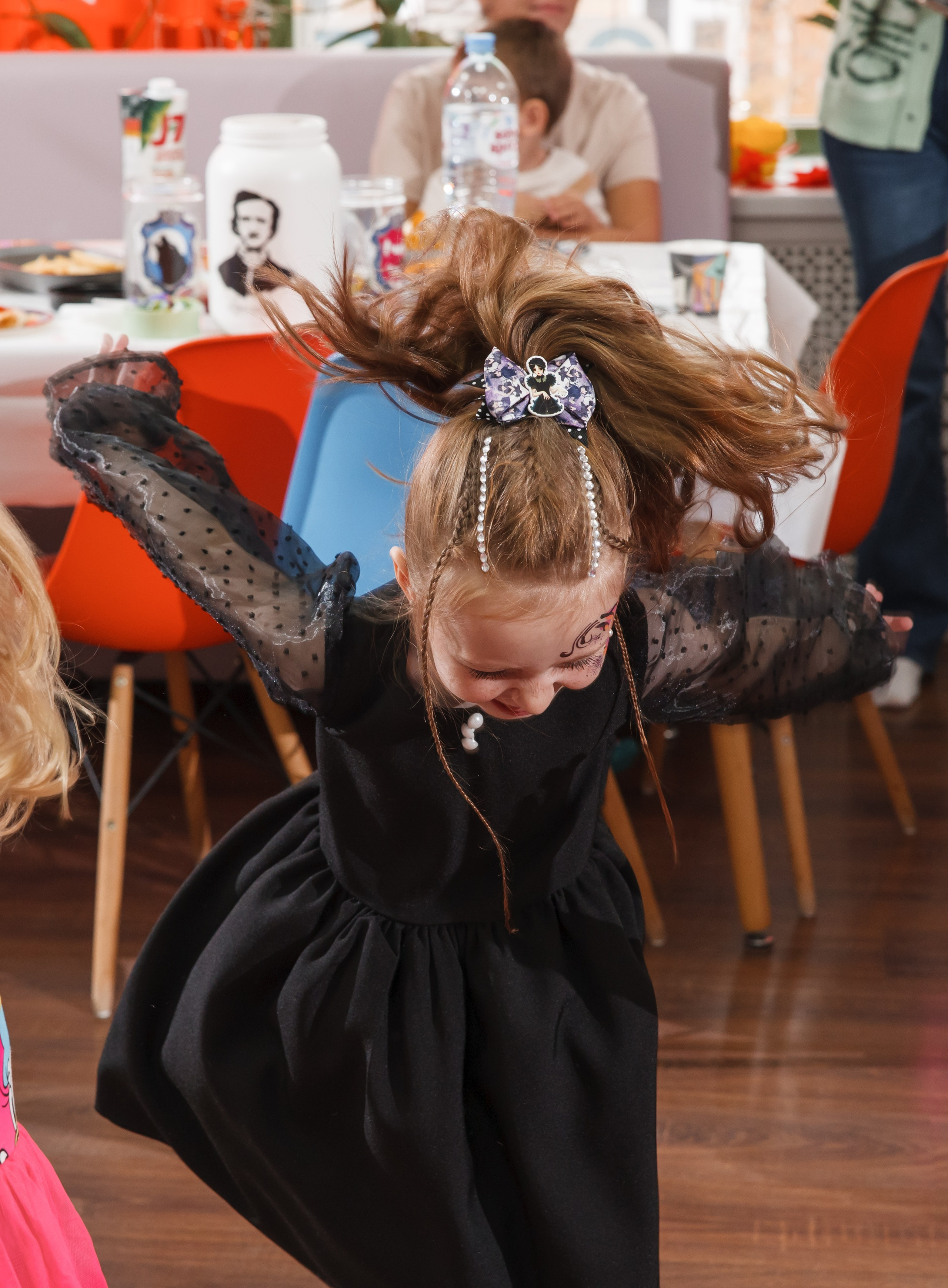 День рождения Маши в стиле «Wednesday». Свадебный и репортажный фотограф (Москва, Королев и другие)